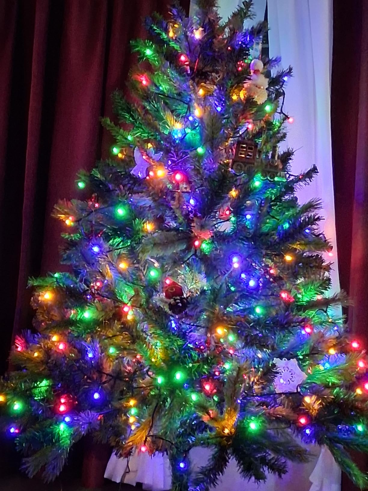 Brizled Outdoor Christmas Tree Lights, 65.67 ft 200 LED Indoor String Light customer photo 1