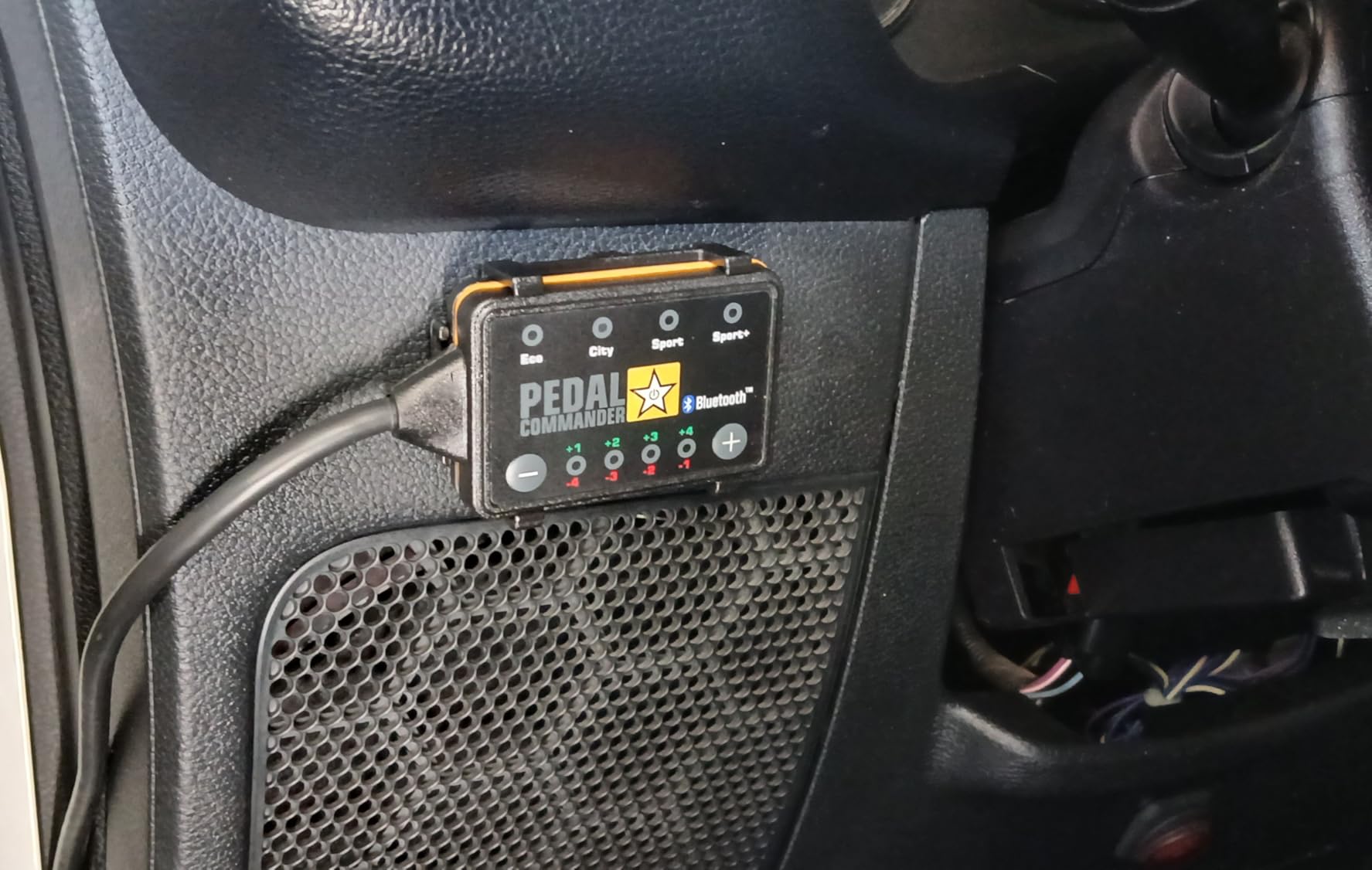 PEDAL COMMANDER for Jeep Wrangler JK 2007-2018 Throttle Response Controller customer photo 1