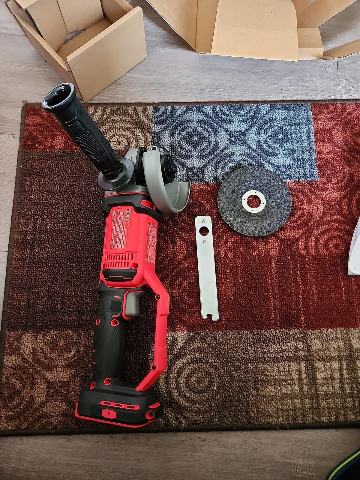 CRAFTSMAN V20* Angle Grinder, Small, 4-1/2-Inch, Tool Only (CMCG400B) customer photo 2