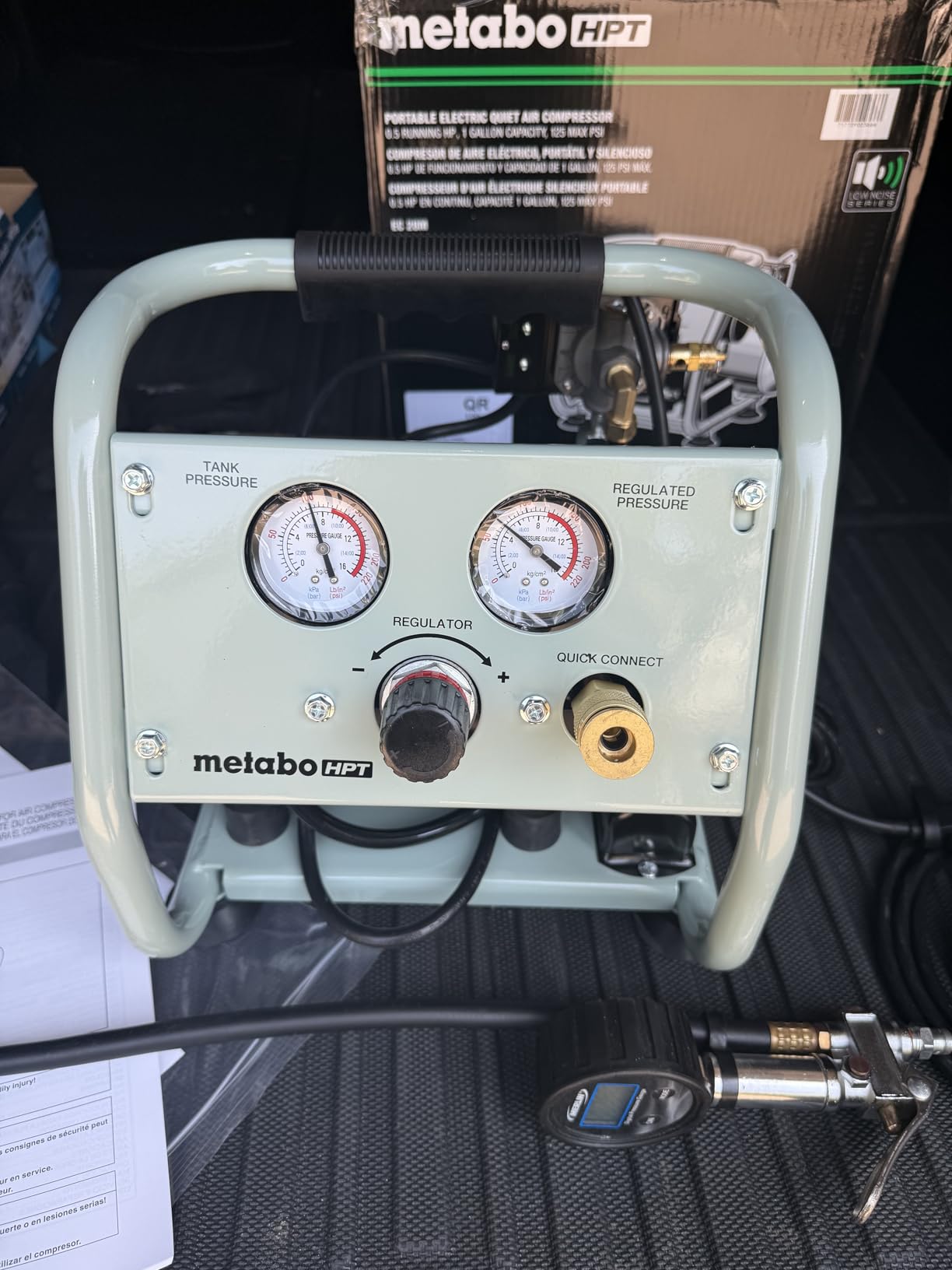 Metabo HPT Quiet Air Compressor, Portable 1 Gallon Oil-Free Air Compressor, Ultra-Quiet Operation at 59 dB, Universal Quick Coupler for Fast Tool Changes, Compact and Lightweight, EC28M customer photo 1