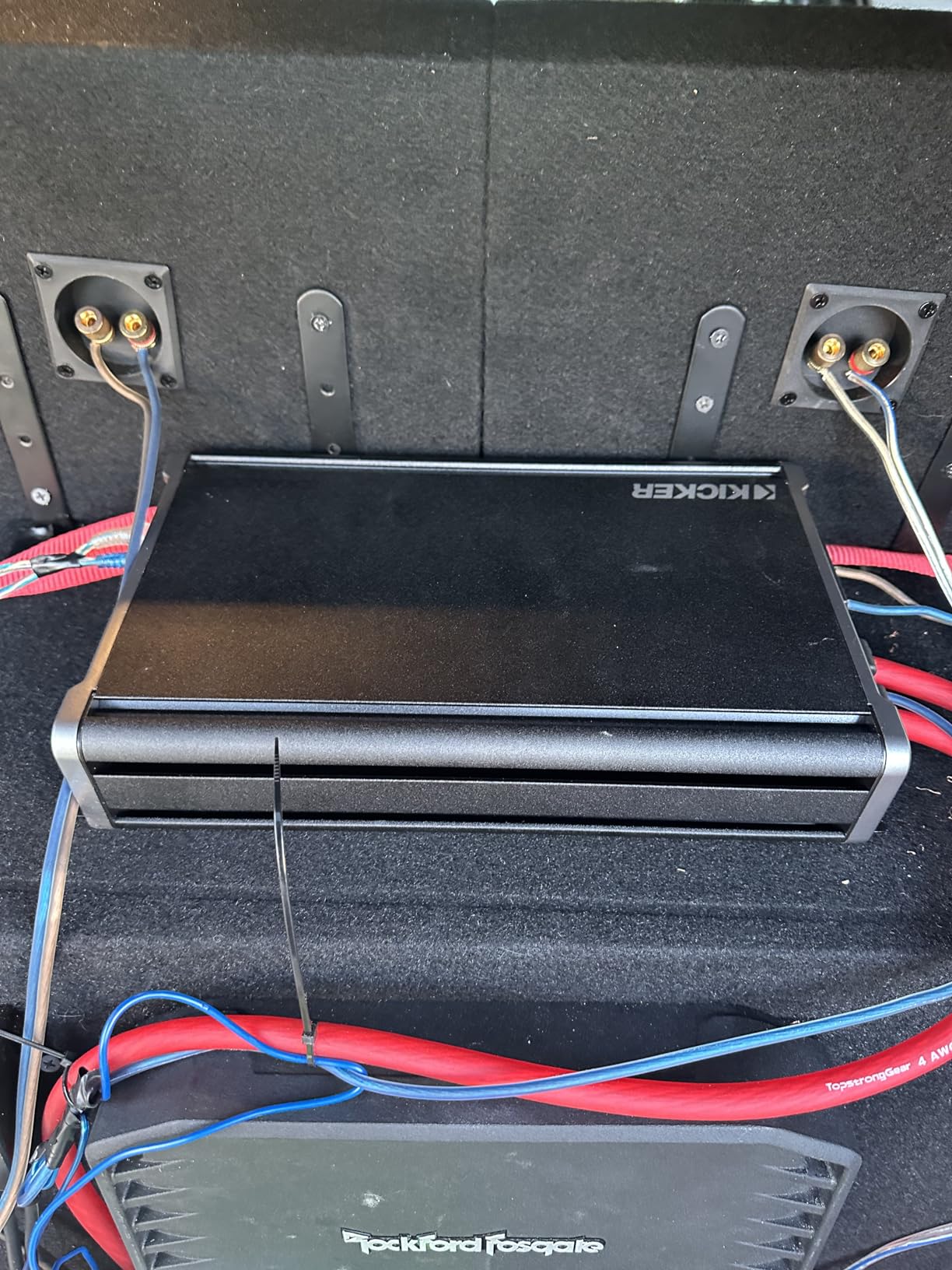 Kicker CX1200.1 1200W Mono D Audio Amplifier customer photo 2