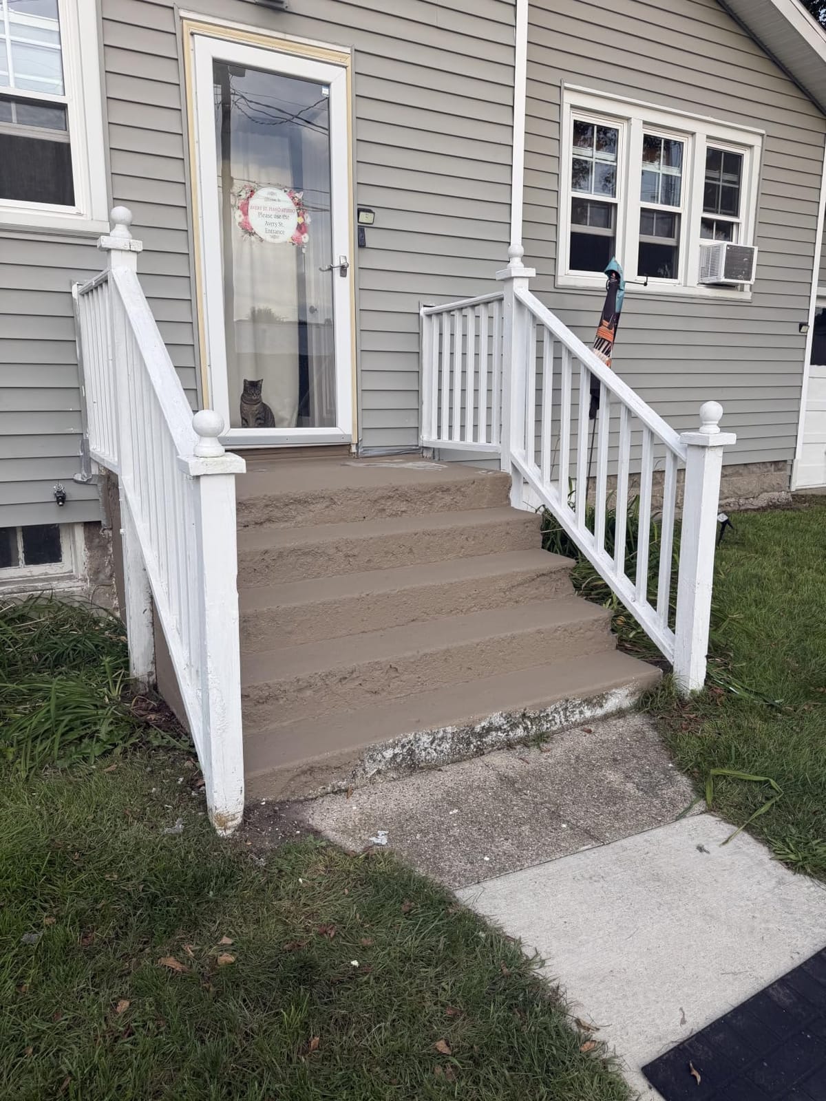 FIXALL Skid Grip Anti-Slip Coating, 1 Gallon, Slate, Exceeds ADA Standards, Ideal for Safety Areas, Slip-Resistant Pavement, Cement & Concrete Paint customer photo 1