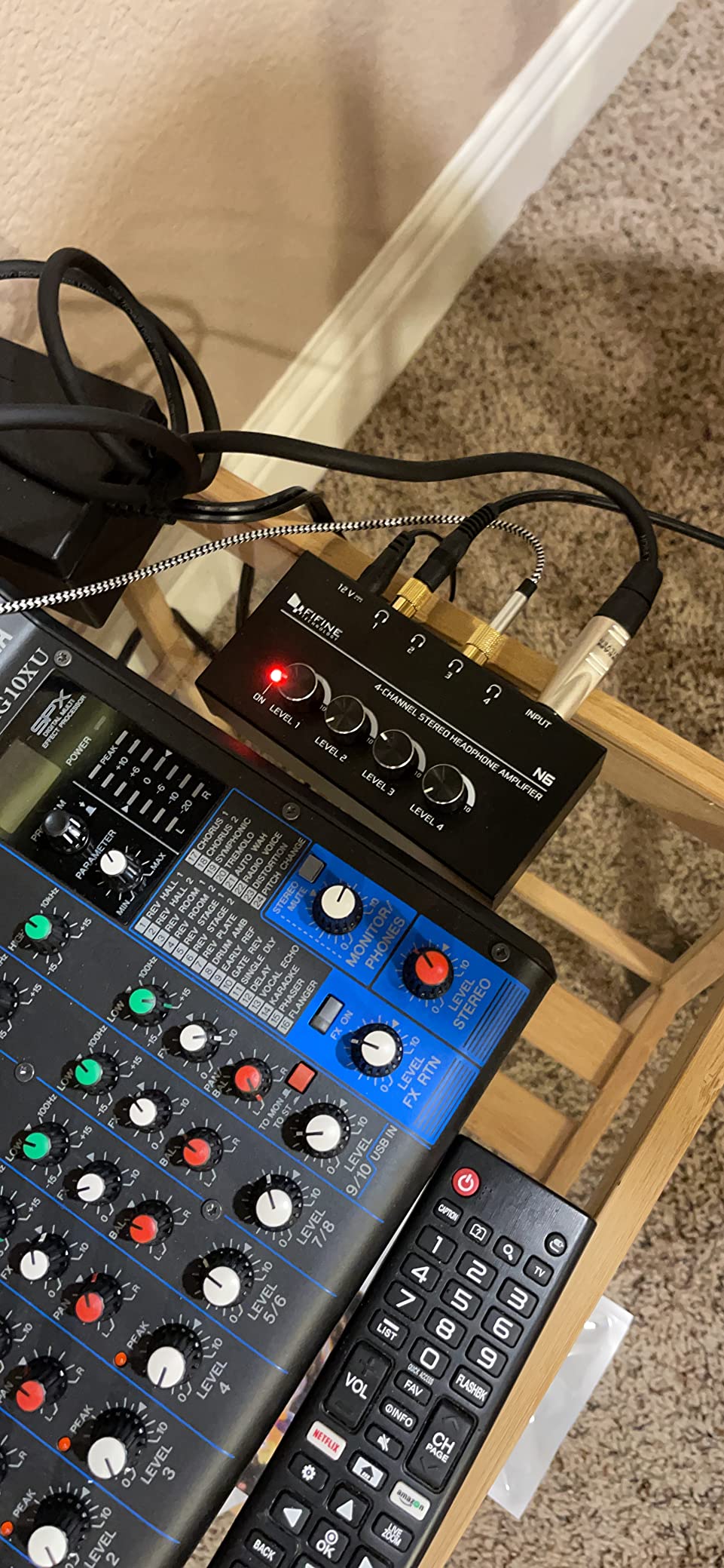 FIFINE N6 4 Channels Metal Stereo Headphone Amplifier for Audio Mixer customer photo 1