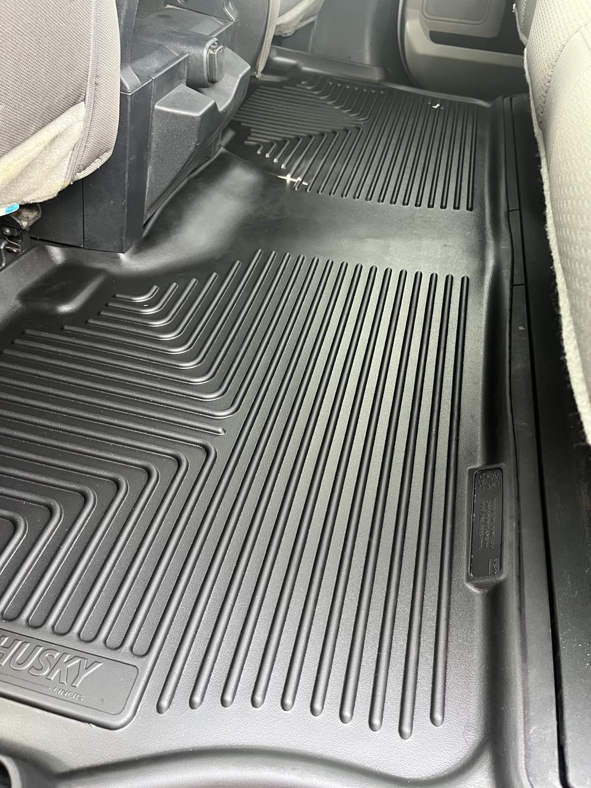 Husky Liners Weatherbeater Floor Mats | Fits 2017-2026 Ford F-250/F-350/F-450 Crew CAB with Factory Carpet & with Factory Underseat Storage ONLY | Front & 2nd Row, 3-pc Black - 94061 customer photo 1