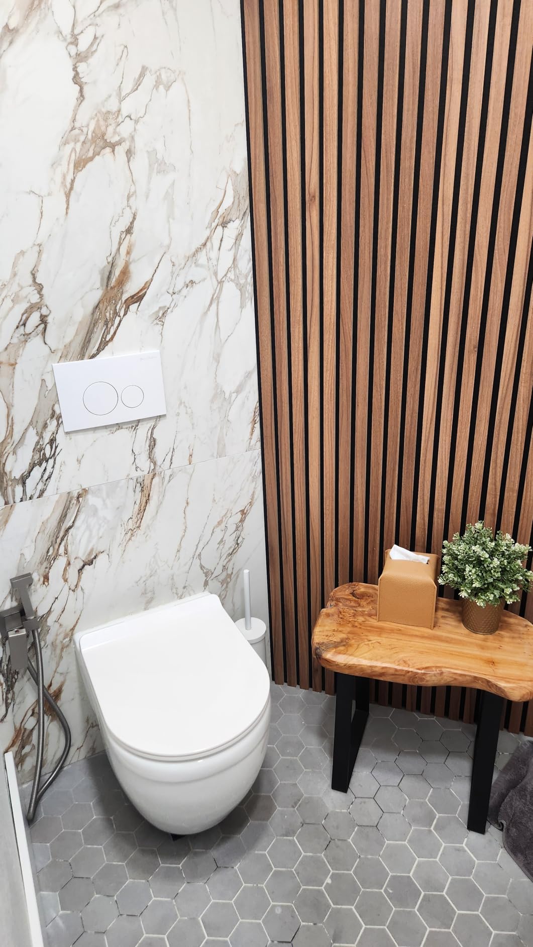 Ivy Wall-Hung Elongated Toilet Bowl customer photo 2