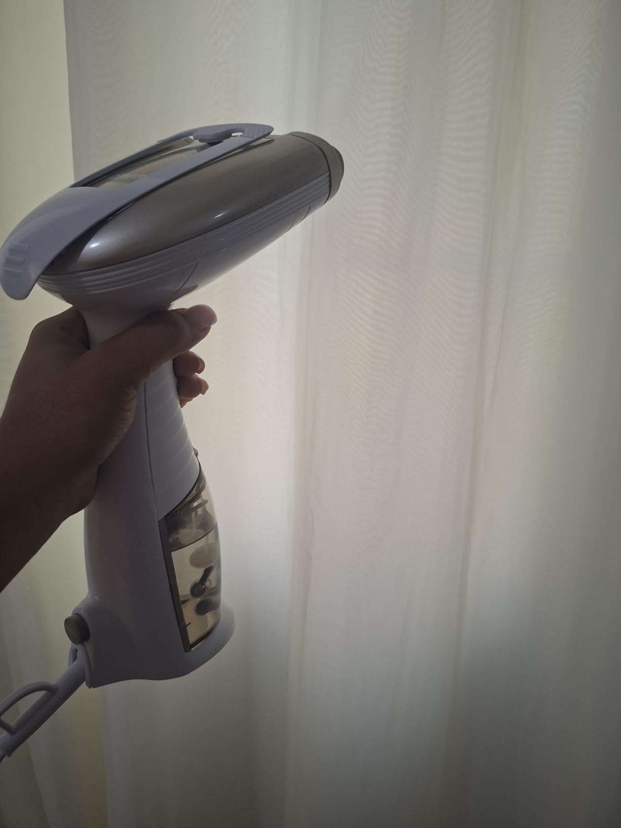 Conair Steamer for Clothes & Upholstery, Handheld, 3 Attachments, White customer photo 1