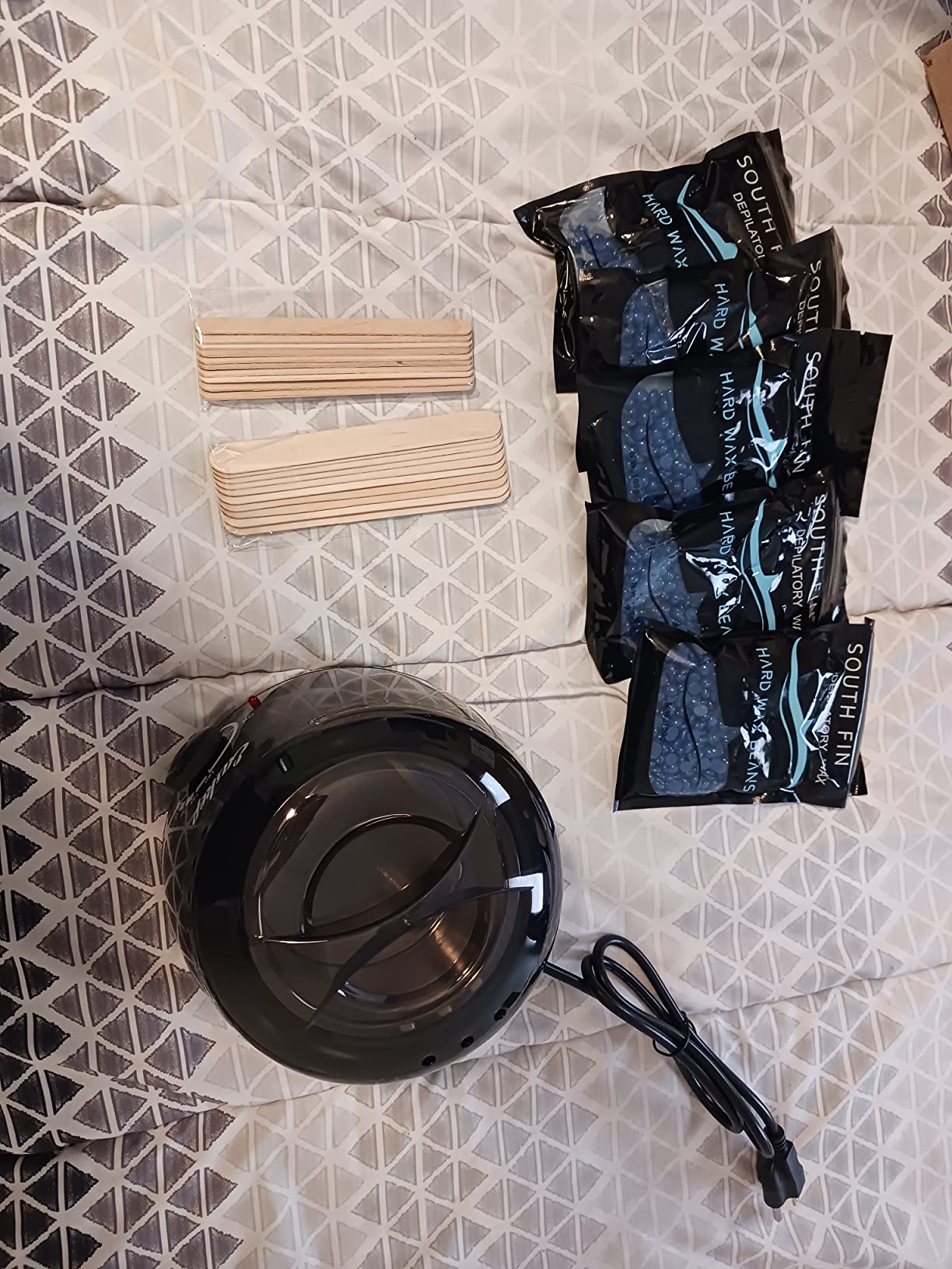 Waxing Kit Wax Warmer Easkep - Wax Kit Hair Removal 6 Adjustable Temperature with 5 Packs Hard Wax Beads and 20 pcs Wooden Applicator Sticks Painless for Legs Face Underarm Bikini Brazilian customer photo 1