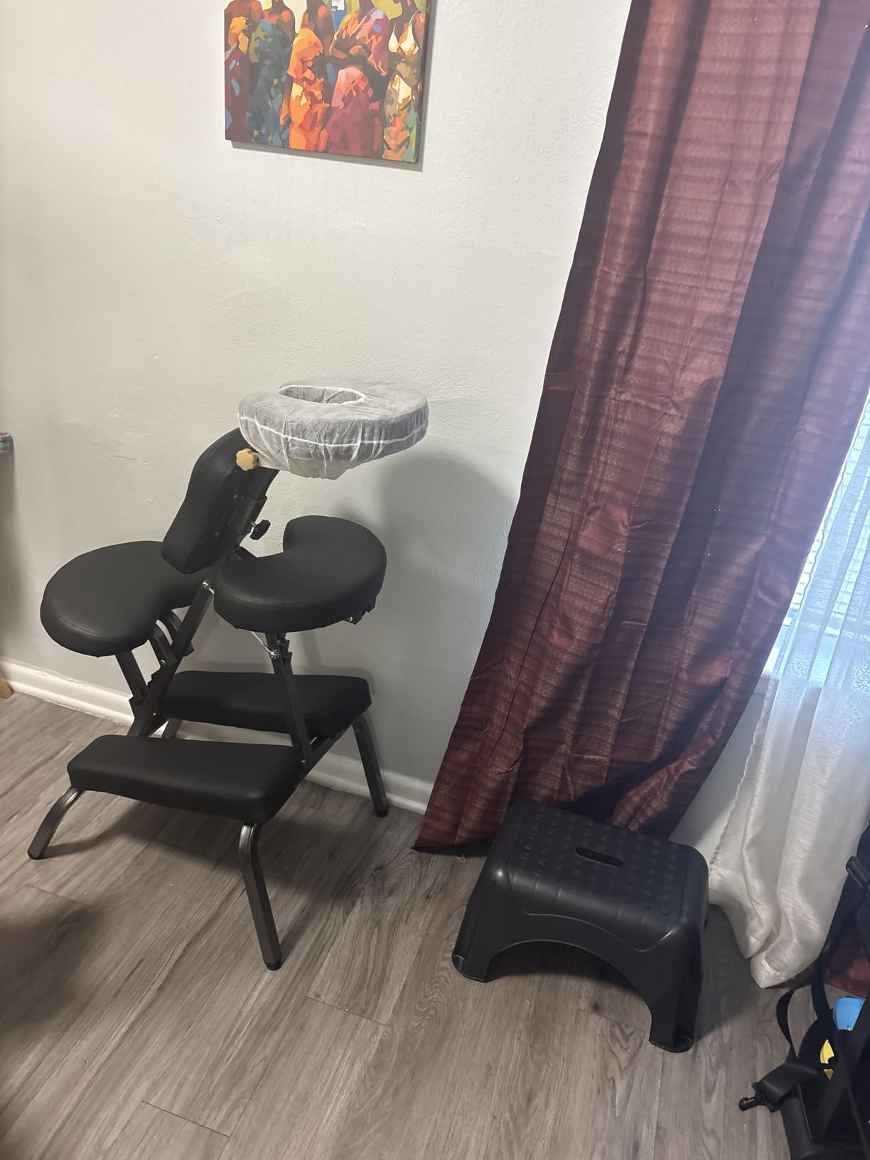 JupiterForce Portable Massage Chair Foldable Lightweight Tattoo Therapy Chair with Adjustable 4 Inches Thick Sponge Face Cradle for Client Spa Salon Massage with Carrying Bag (Black) customer photo 1