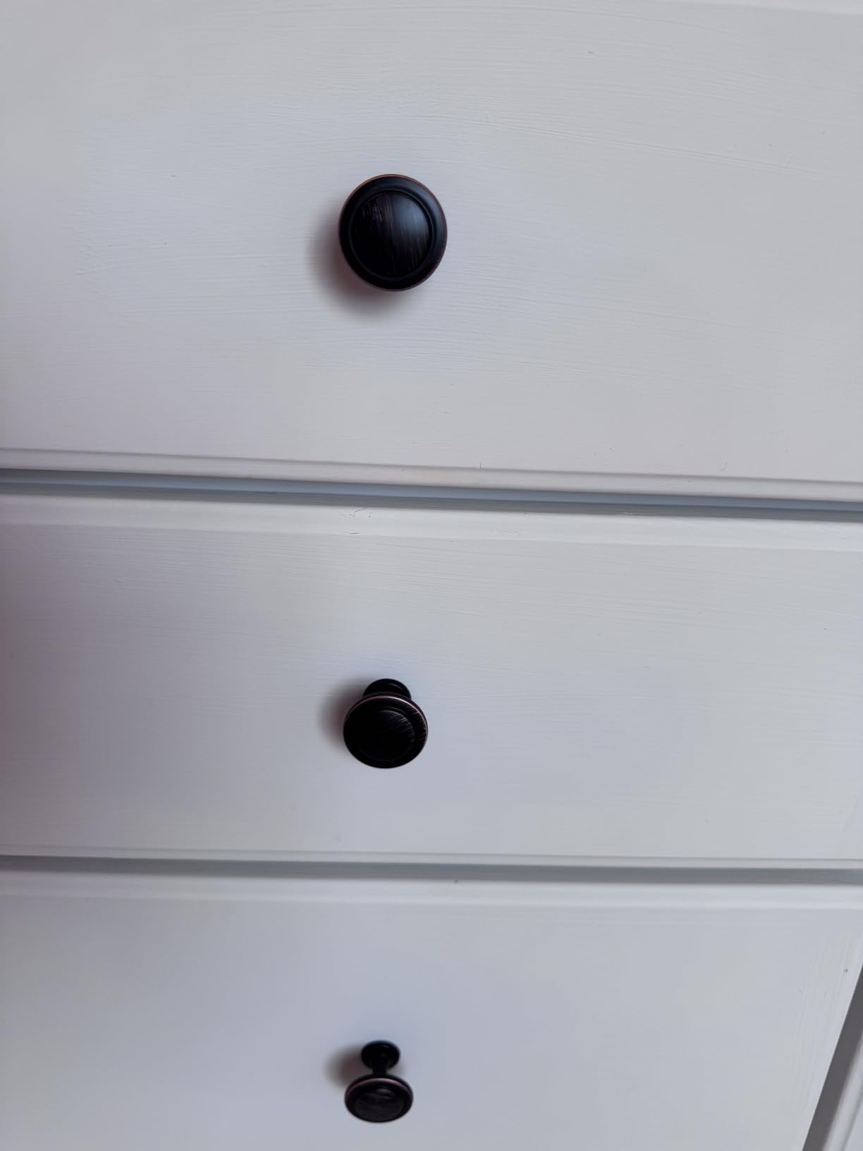 KOOFIZO 10 Pack Oil Rubbed Bronze Cabinet Knobs Pull Round Single Hole 1960 customer photo 2