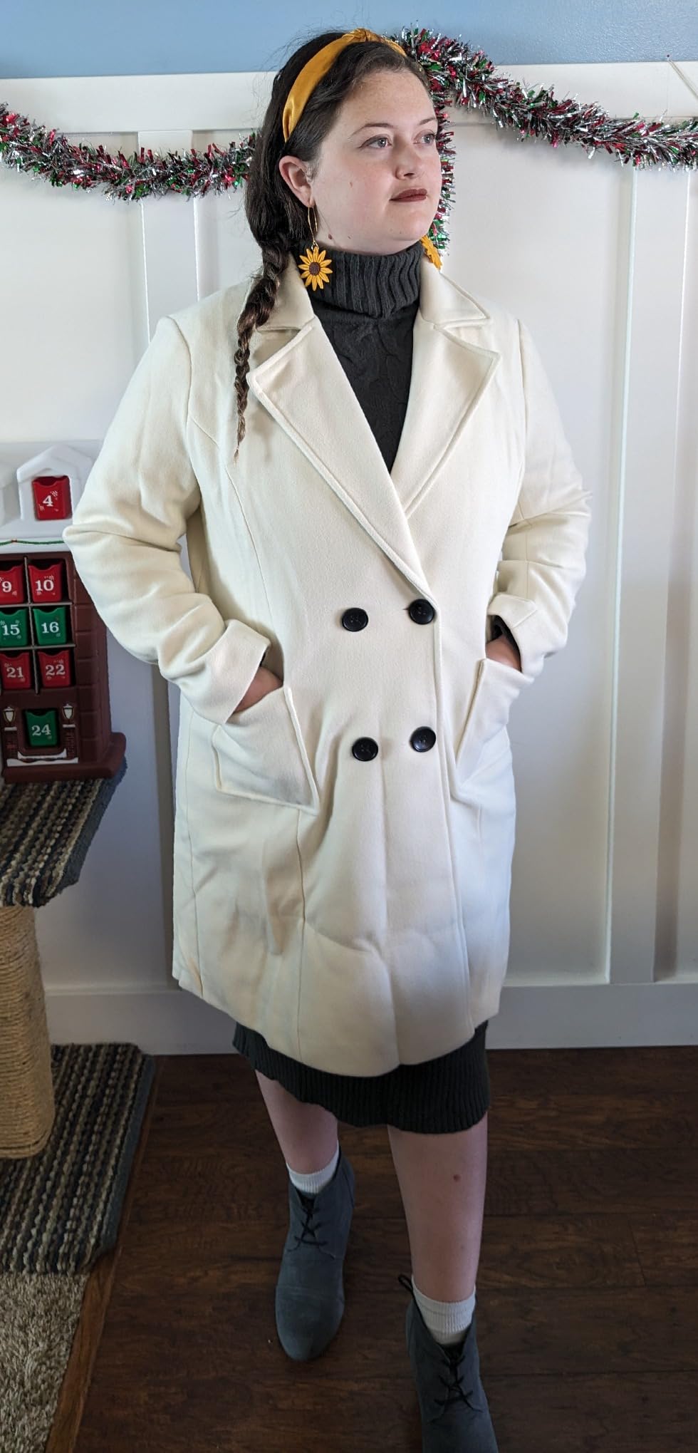 chouyatou Women Elegant Notched Collar Double Breasted Wool Blend Over Coat customer photo 1