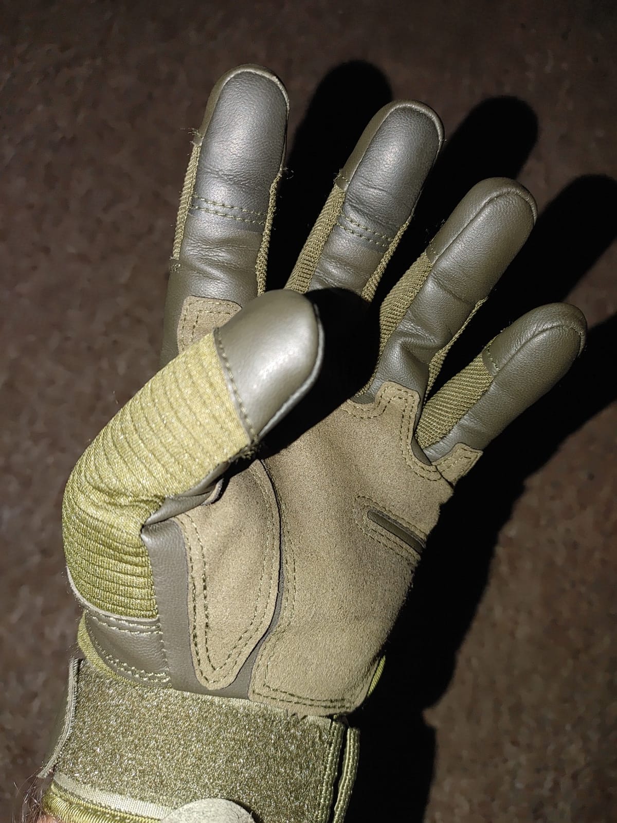WTACTFUL Tactical Gloves Men Women, Touchscreen Impact Resistant customer photo 1