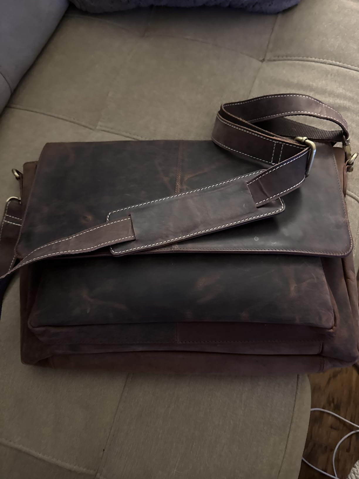 Leather Laptop Messenger Bag for Men and Women - Briefcase Crossbody Office customer photo 2