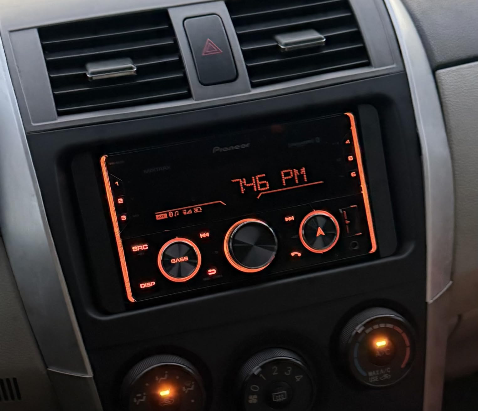 Pioneer MVH-S622BS Double Din Car Stereo with Bluetooth, USB customer photo 1