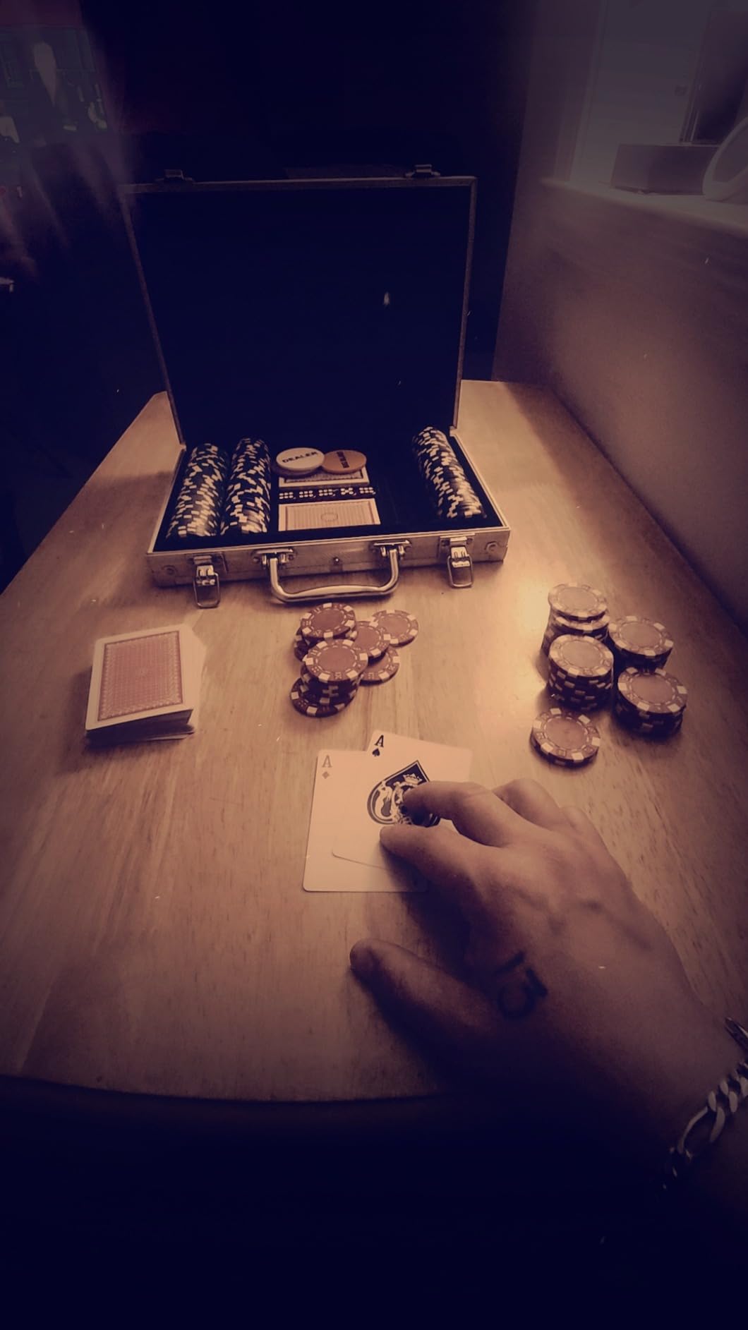 Poker Chip Set - 300PCS Poker Chips with Aluminum Case, 11.5 Gram Chips for Texas Holdem Blackjack customer photo 2