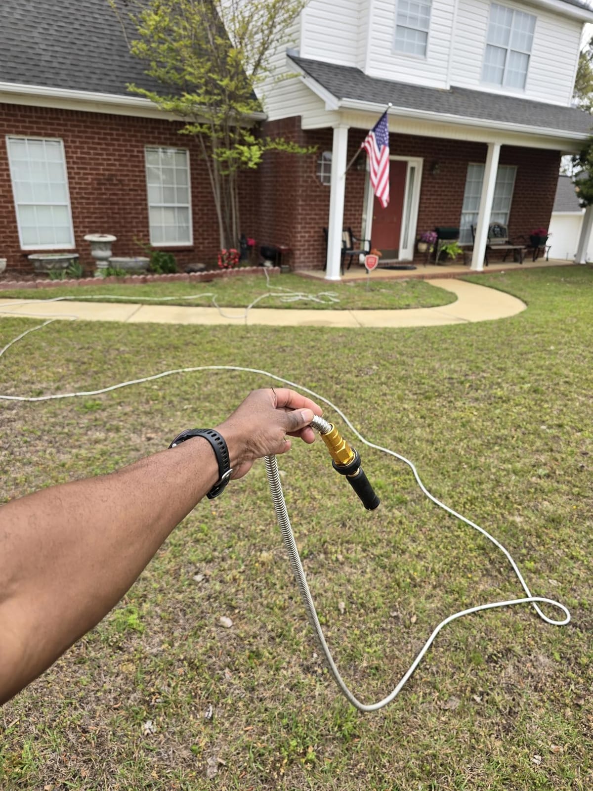 Rosy Earth 100 FT Garden Hose Expandable - 304 Stainless Steel Water Hose 100 FT - Heavy Duty Flexible Kink Free Hose, no Bite customer photo 1