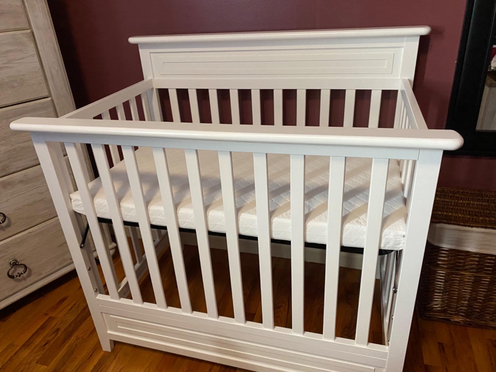 Storkcraft Petal 4-in-1 Convertible Mini Crib, White customer photo 1
