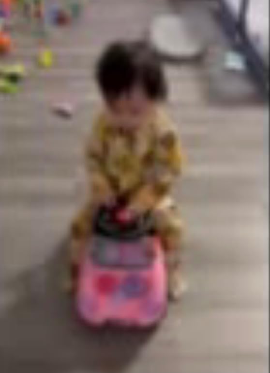 Radio Flyer Creativity Car, Toddler Ride On Toys, for Toddlers 1-3 customer photo 1