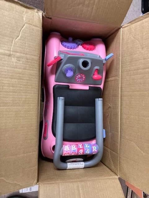 Radio Flyer Creativity Car, Toddler Ride On Toys, for Toddlers 1-3 customer photo 2