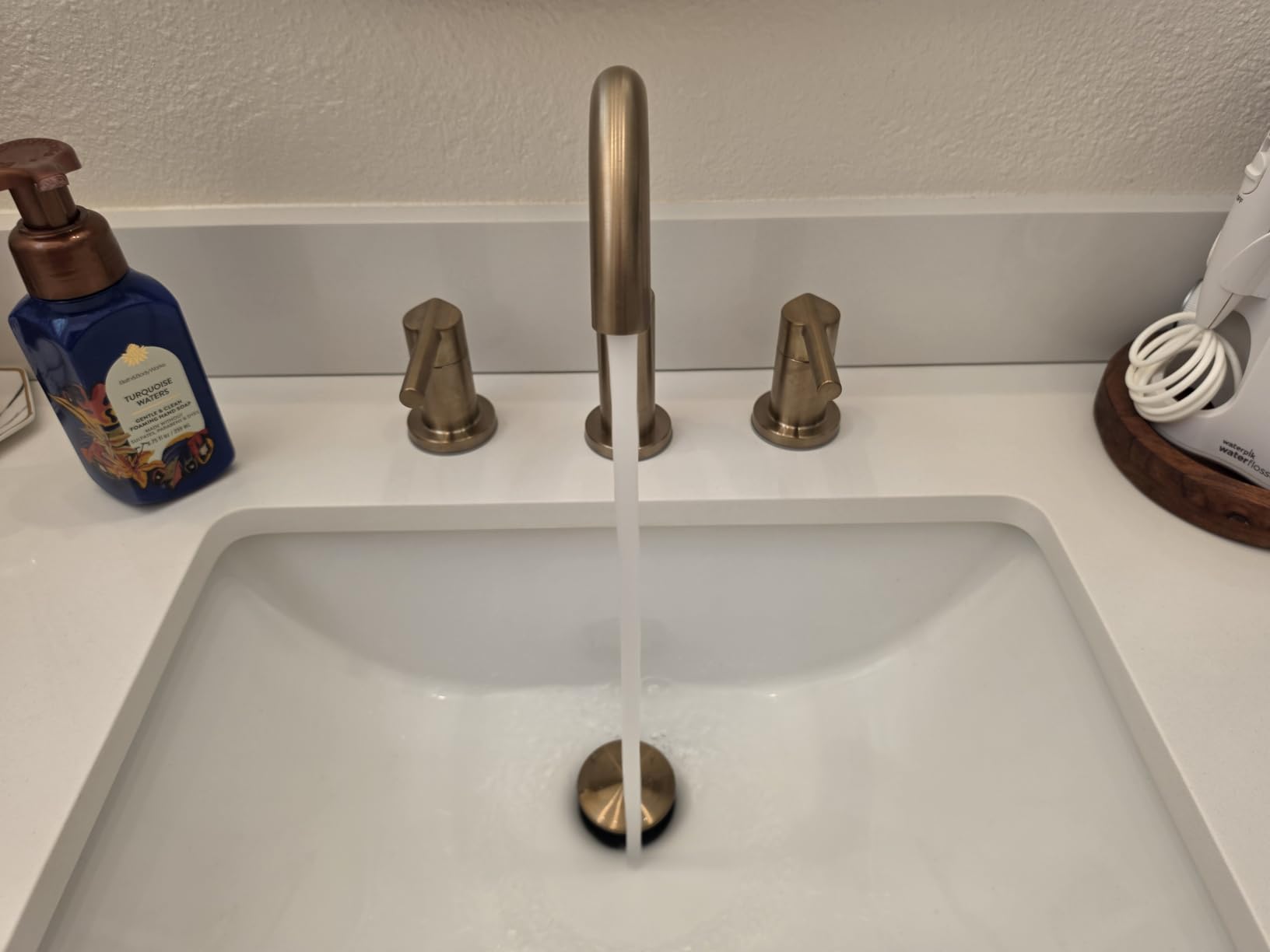 Delta Faucet Nicoli Widespread Bathroom Faucet 3 Hole, Matte Black Bathroom Faucet, Bathroom Sink Faucet, 2 Handle Bathroom Faucet, Bath Faucet, Drain Assembly, Matte Black 35749LF-BL customer photo 2