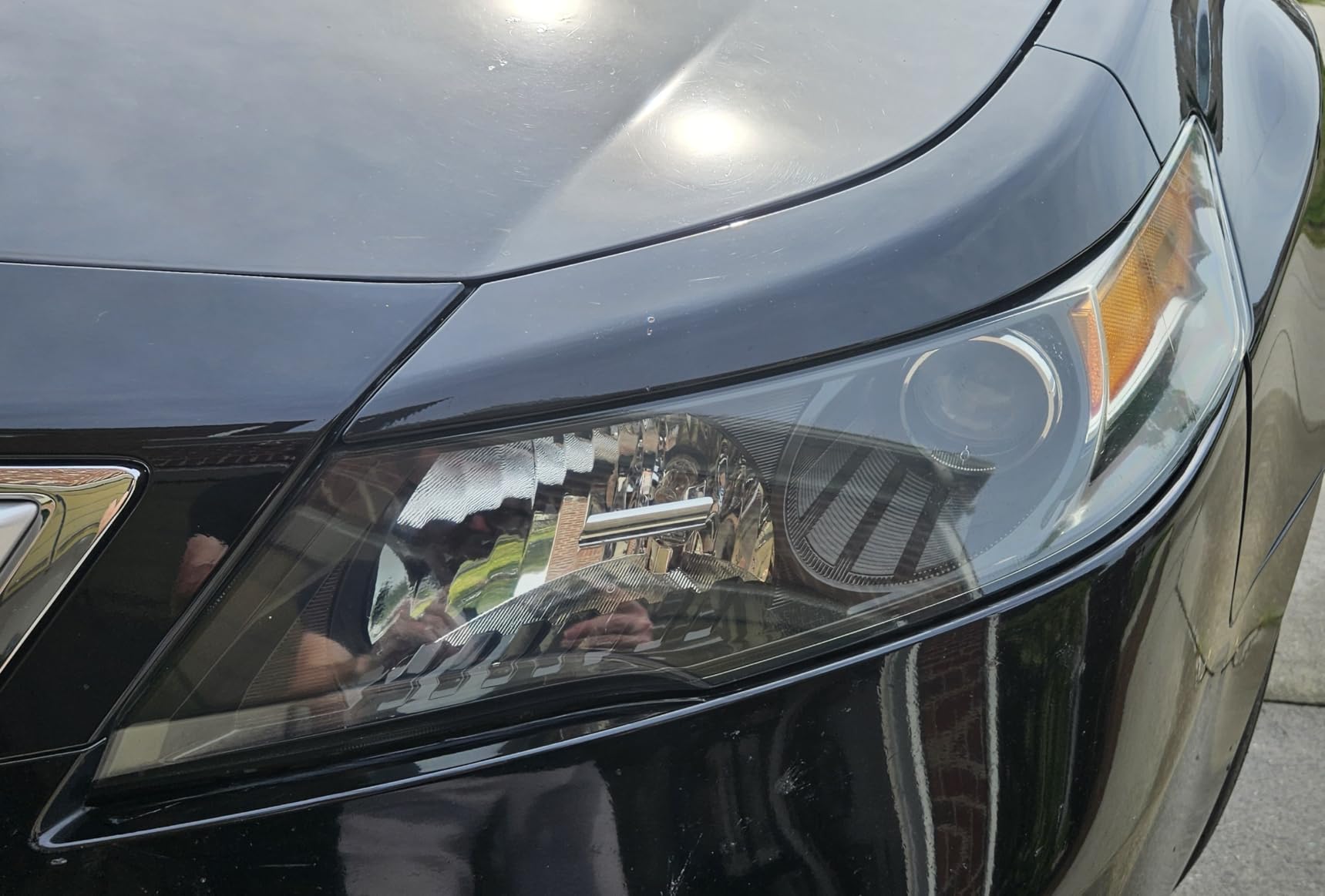 CERAKOTE® Ceramic Headlight Restoration Kit, No Power Tools, 10 Wipe Kit | Restores clouded, yellowed headlights, ceramic UV protection, 3-step wipe system, no power tools needed customer photo 2