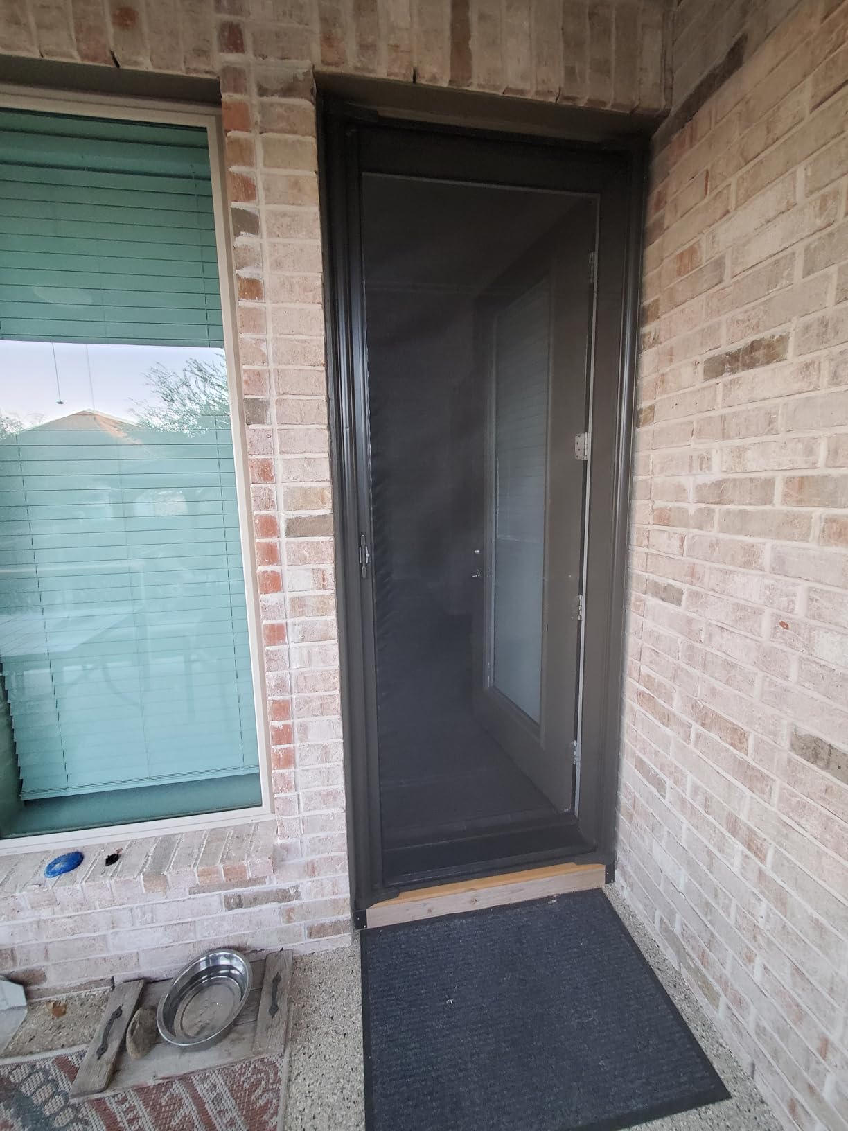 Genius Cool Retractable Screen Doors for Single Door, Standard Width Height customer photo 2