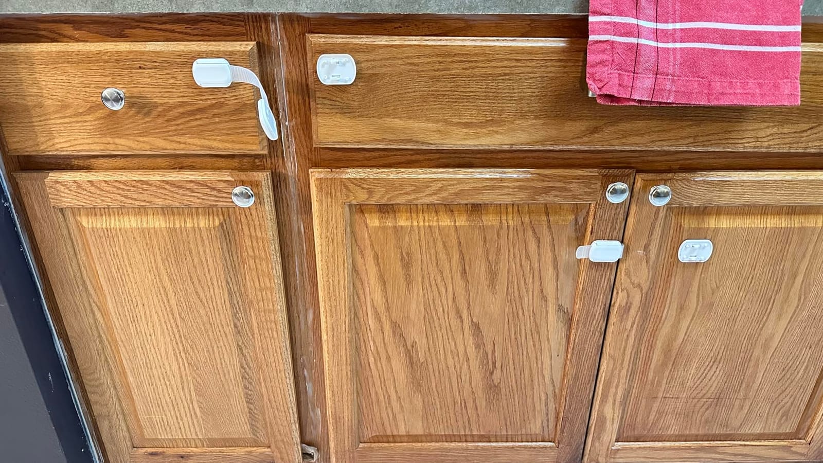 30 Packs Kitchen Cabinet Knobs Brushed Silver-Pull Hardware Handle,Drawer Knobs for Cupboard Door Drawer with Long Short Screws customer photo 2