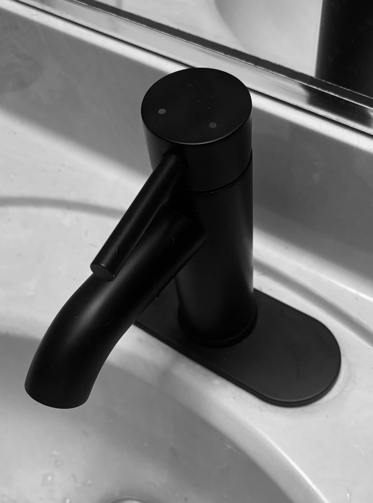 Bathroom Faucet Brushed Nickel Modern Single Hole Bathroom Sink Faucet with Single Handle Suitable for 1 or 3 Holes,Supply Deck Plate and Hose customer photo 2