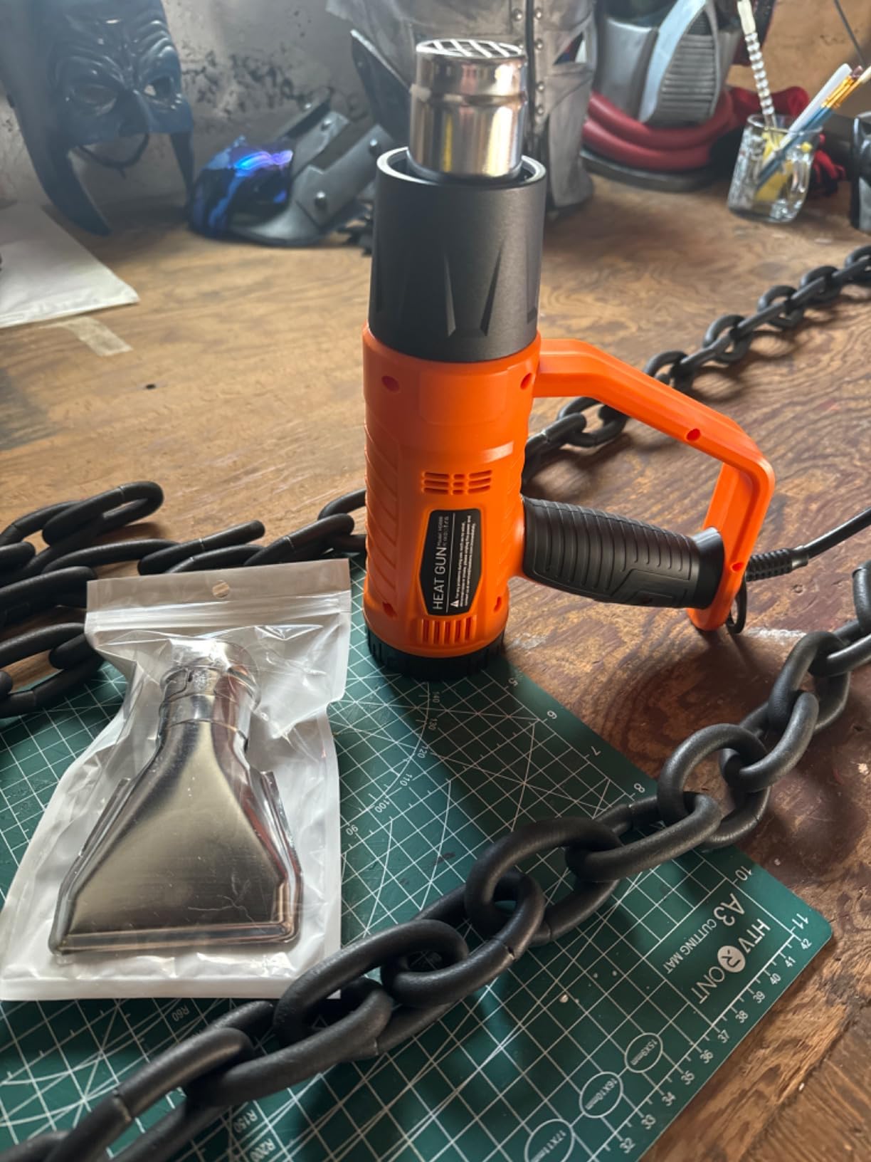 SEEKONE Heat Gun 1800W with 1112℉&752℉ 2 Temperature Settings for Crafting customer photo 2