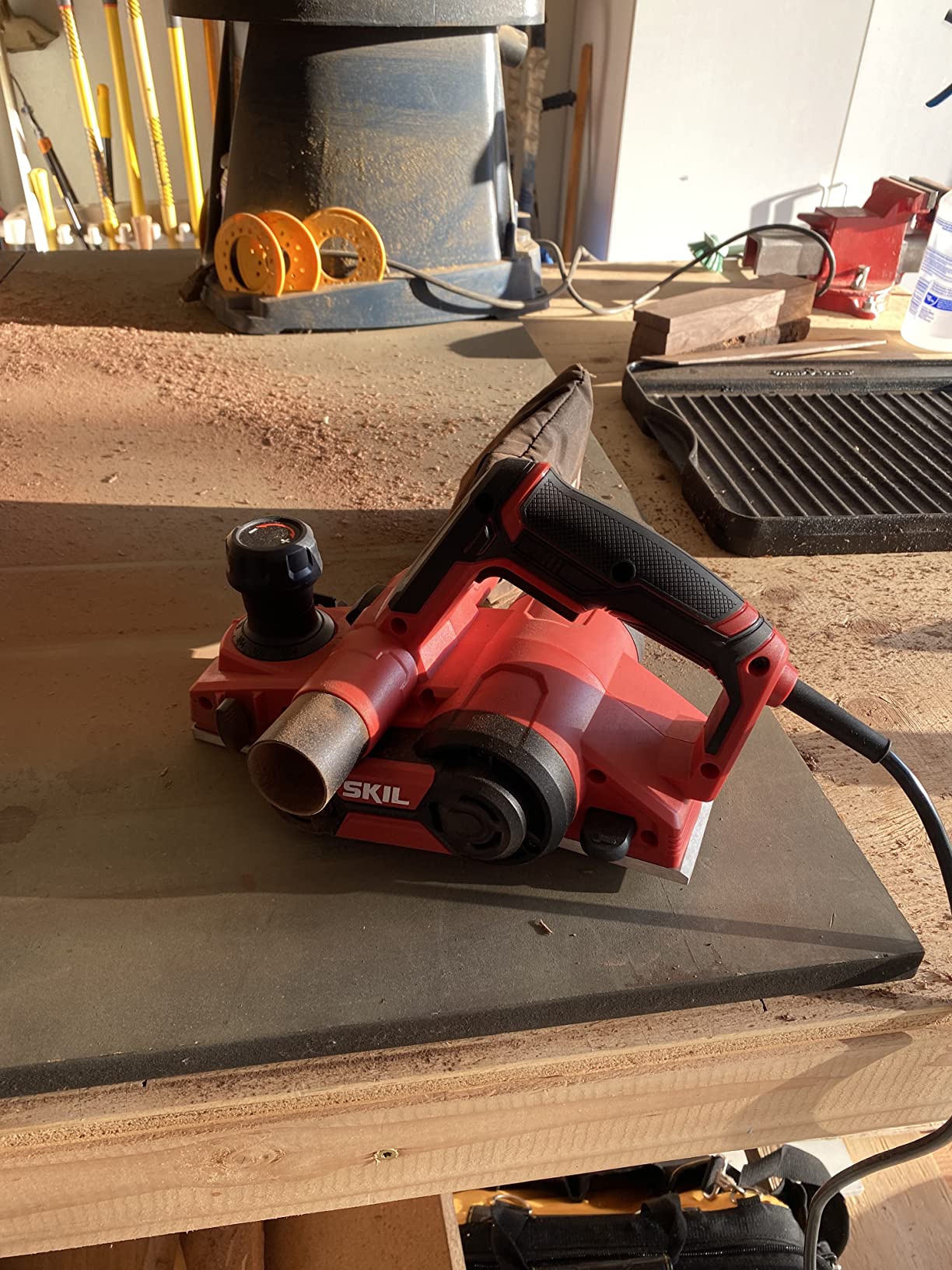 SKIL 6.5 AMP Electric 3-1/4 Inch Corded Planer - PL201201 customer photo 2