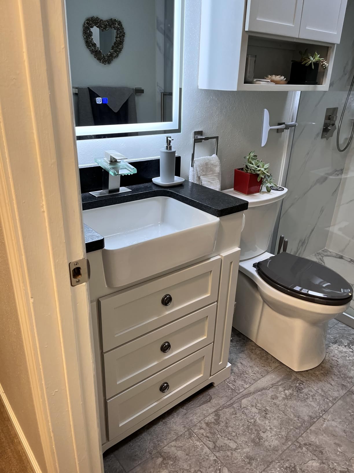 Mocoloo Oval Vessel Sink 16'' x 13'' Bathroom Sink Countertop Oval Shape Small Ceramic Bathroom Sinks White Porcelain Vanity Bowl Above Counter Art Basin customer photo 1