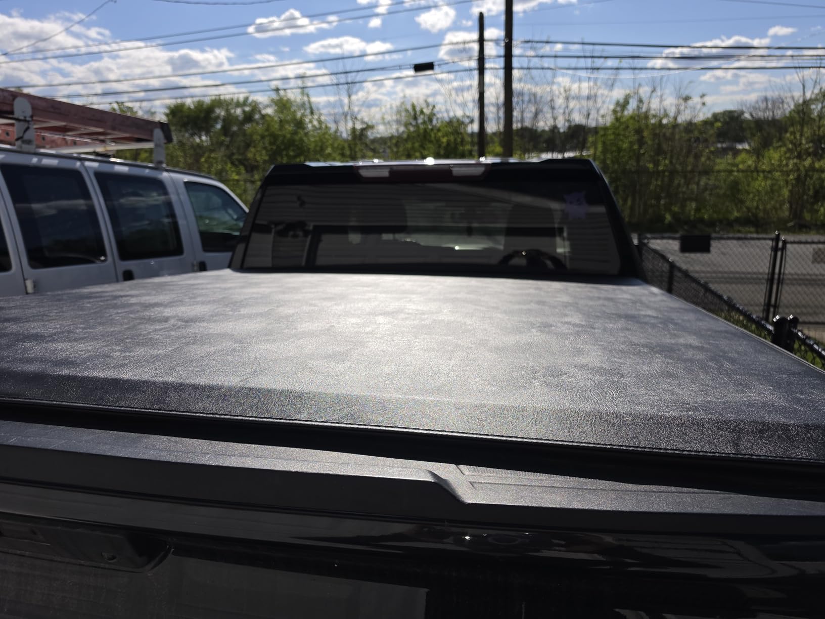 Amazon Basics Soft Roll-Up Truck Bed Tonneau Cover, 6.5 ft, Water-Resistant, Works with Bed Liners for 2014-2019 Chevy Silverado, GMC Sierra 1500, 2015-2018 Silverado Sierra 2500 3500 HD, Fleetside customer photo 2