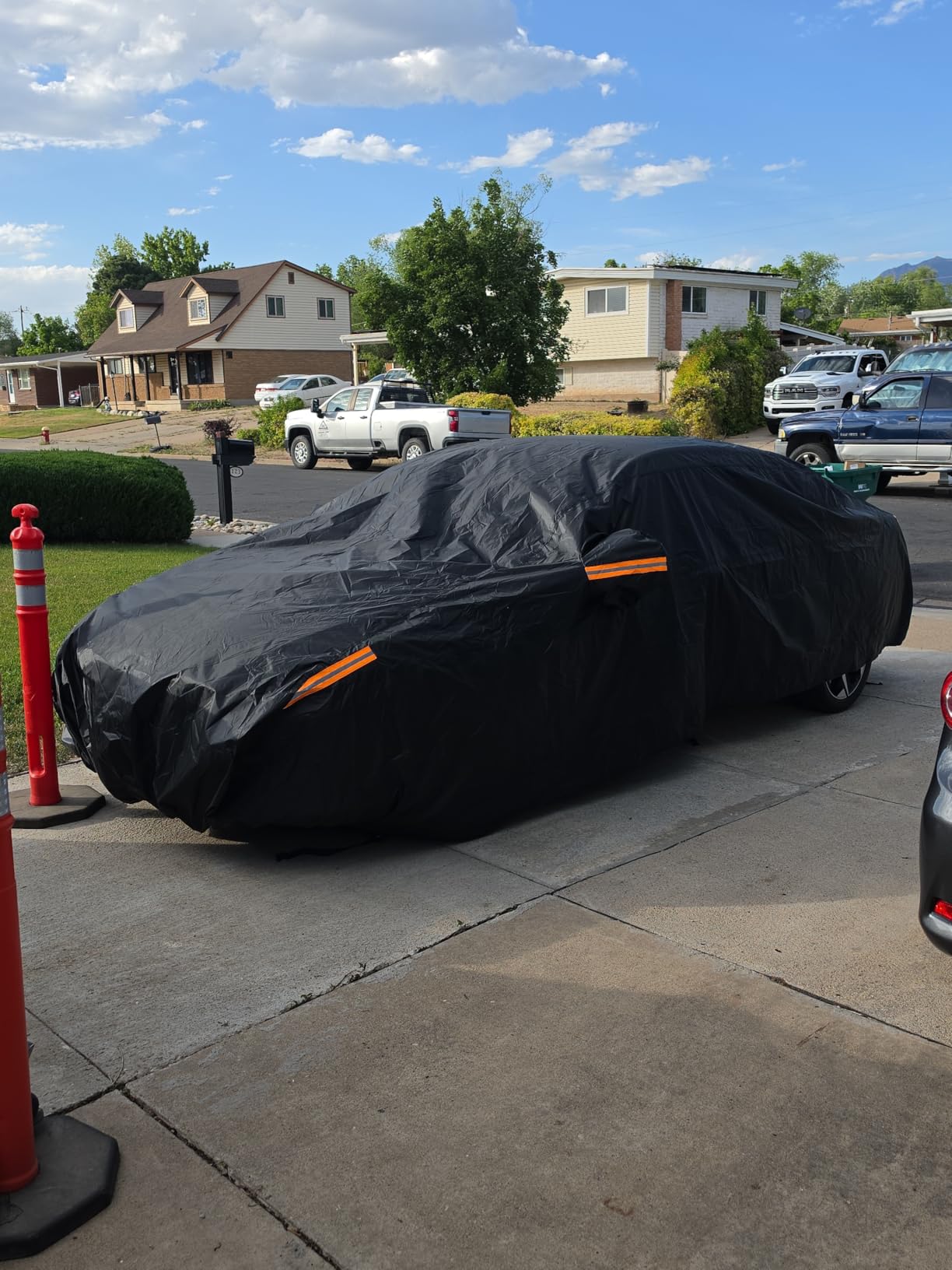 MORNYRAY Waterproof Car Cover All Weather Snowproof UV Protection Windproof Outdoor Full car Cover, Universal Fit for Sedan (Fit Sedan Length 194-206 inch, Blue) customer photo 2
