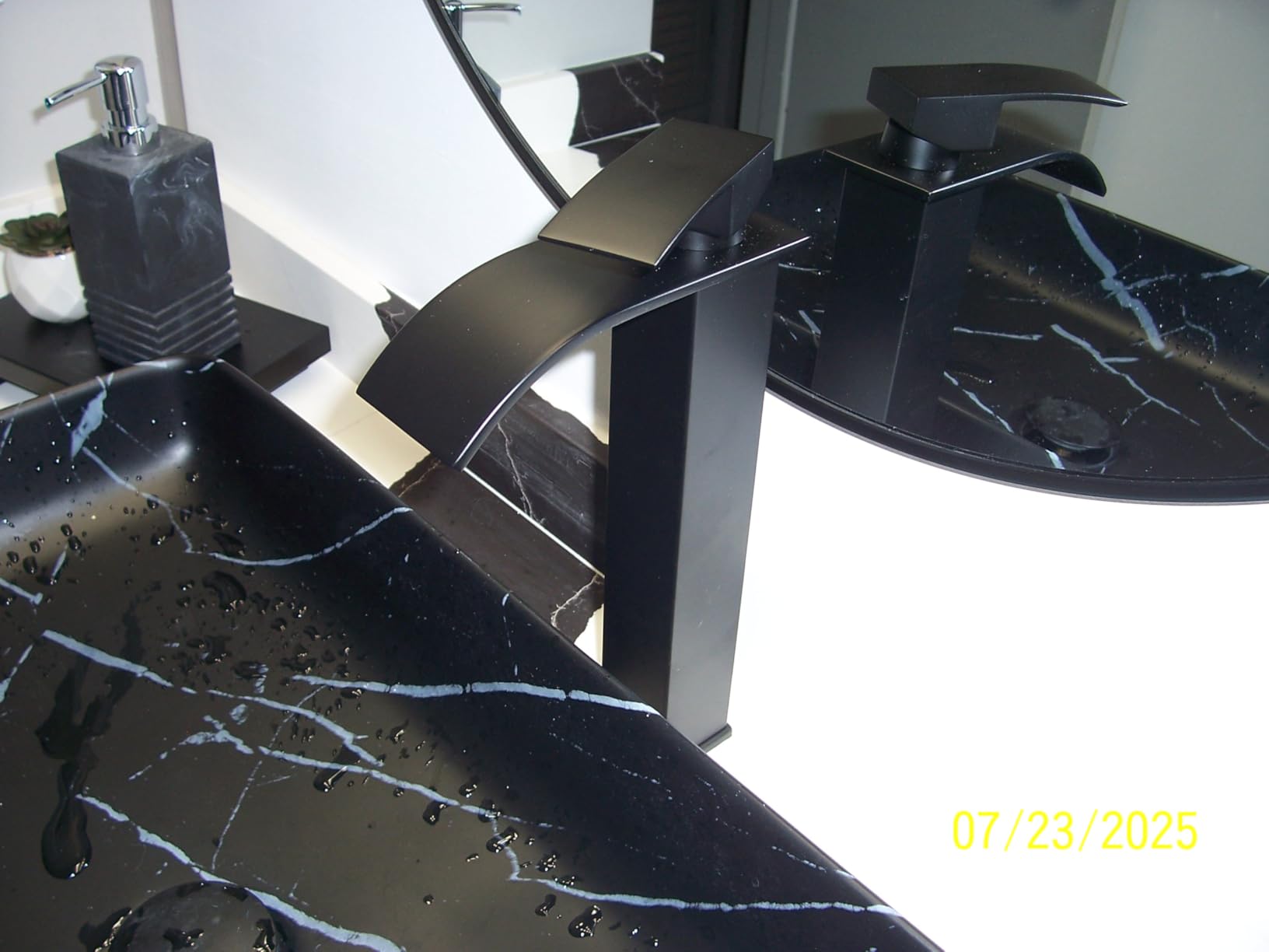 Airuida Vessel Sink Faucet,Black Tall Waterfall Faucet Without Drain customer photo 2