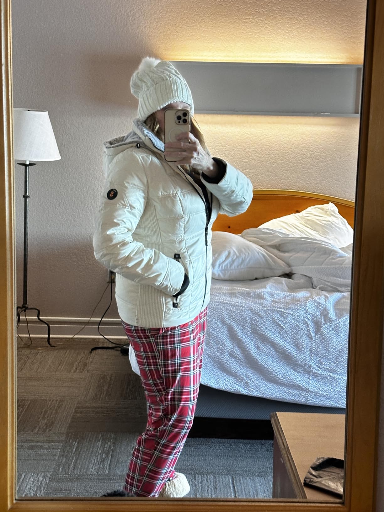 SLOW DOWN Women Down Puffer Jacket Warm Hooded Winter Down Puffer Coat with Faux-Fur Hood & Collar customer photo 1