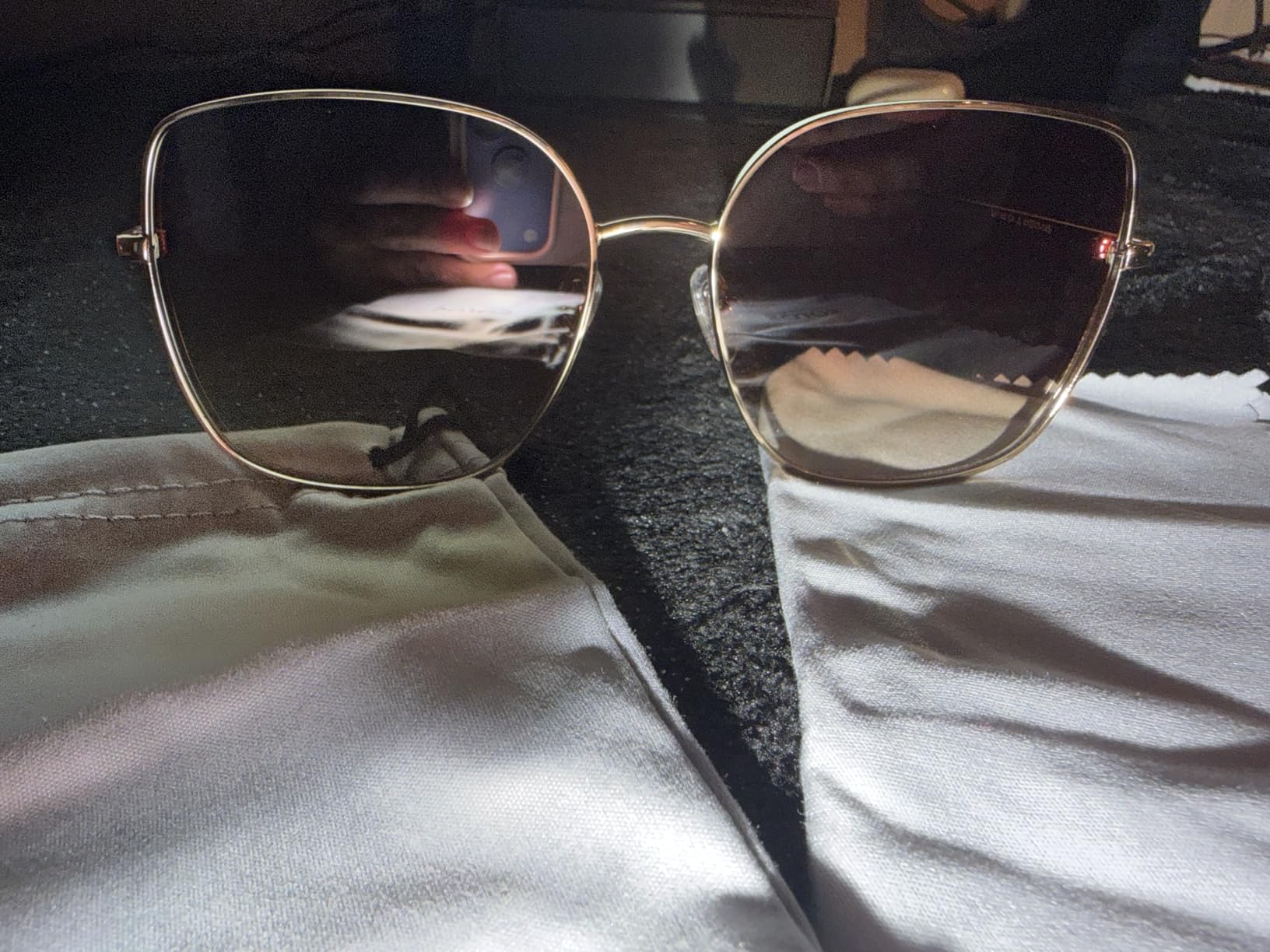 SOJOS Trendy Oversized Square Metal Frame Sunglasses for Women Men SJ1146 customer photo 1