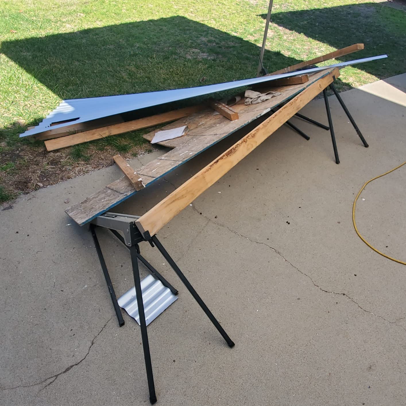 Evolution Power Tools Compact Folding Saw Horses Twin Pack (Aka Saw Bench, Sawhorse Pair) - Supports Up to 500KG - Lightweight & Portable (EVOSH1) customer photo 1