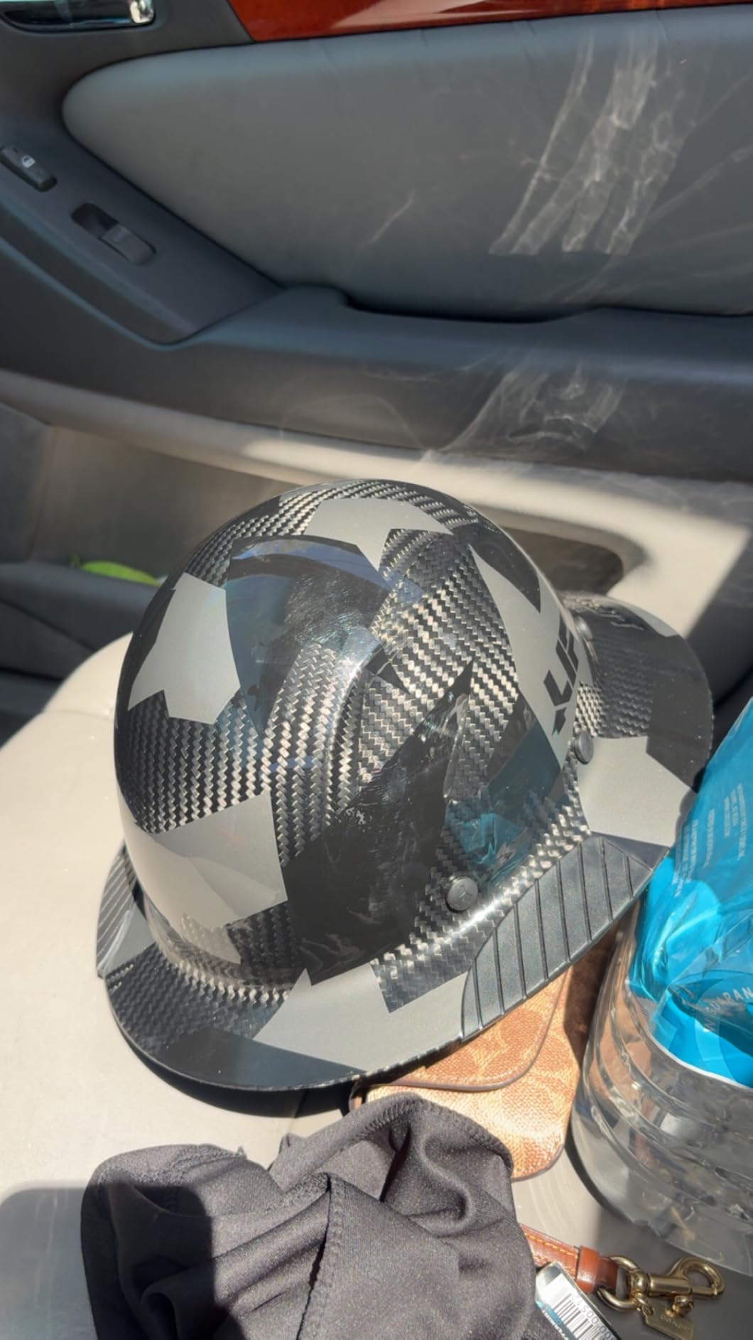 LIFT SAFETY Dax Carbon Fiber Full Brim Hard Hat | Safety/Construction Helmet w/ 6 Point Suspension for Comfort & Impact Protection customer photo 2
