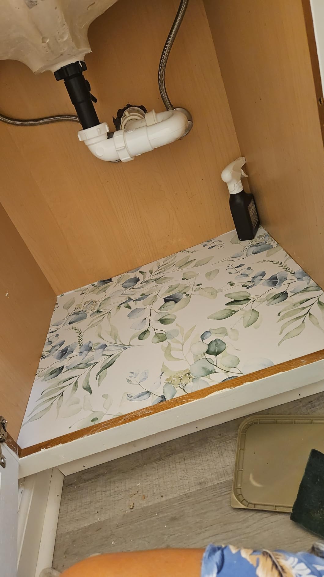 HAOKHOME Botanical Peel and Stick Wallpaper Green Bathroom Wall Paper customer photo 2
