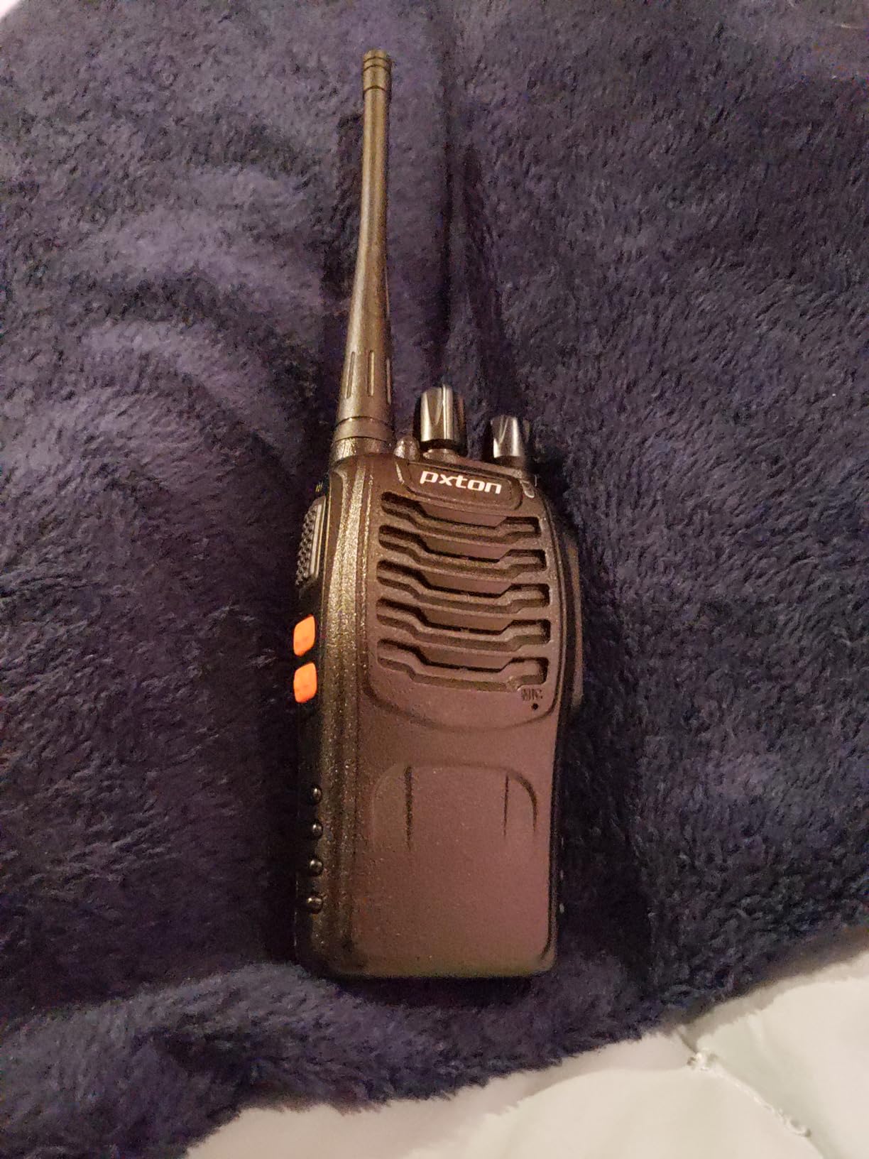 pxton Walkie Talkies Long Range for Adults with Earpieces,16 Channel Walky Talky Rechargeable Handheld Two Way Radios with Flashlight Li-ion Battery and Charger（4 Pack） customer photo 2