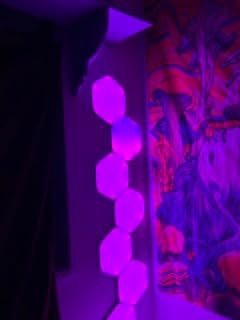 Nanoleaf Shapes Hexagon Lights, Smart RGBW LED Wall Light Panels, 7PK customer photo 1