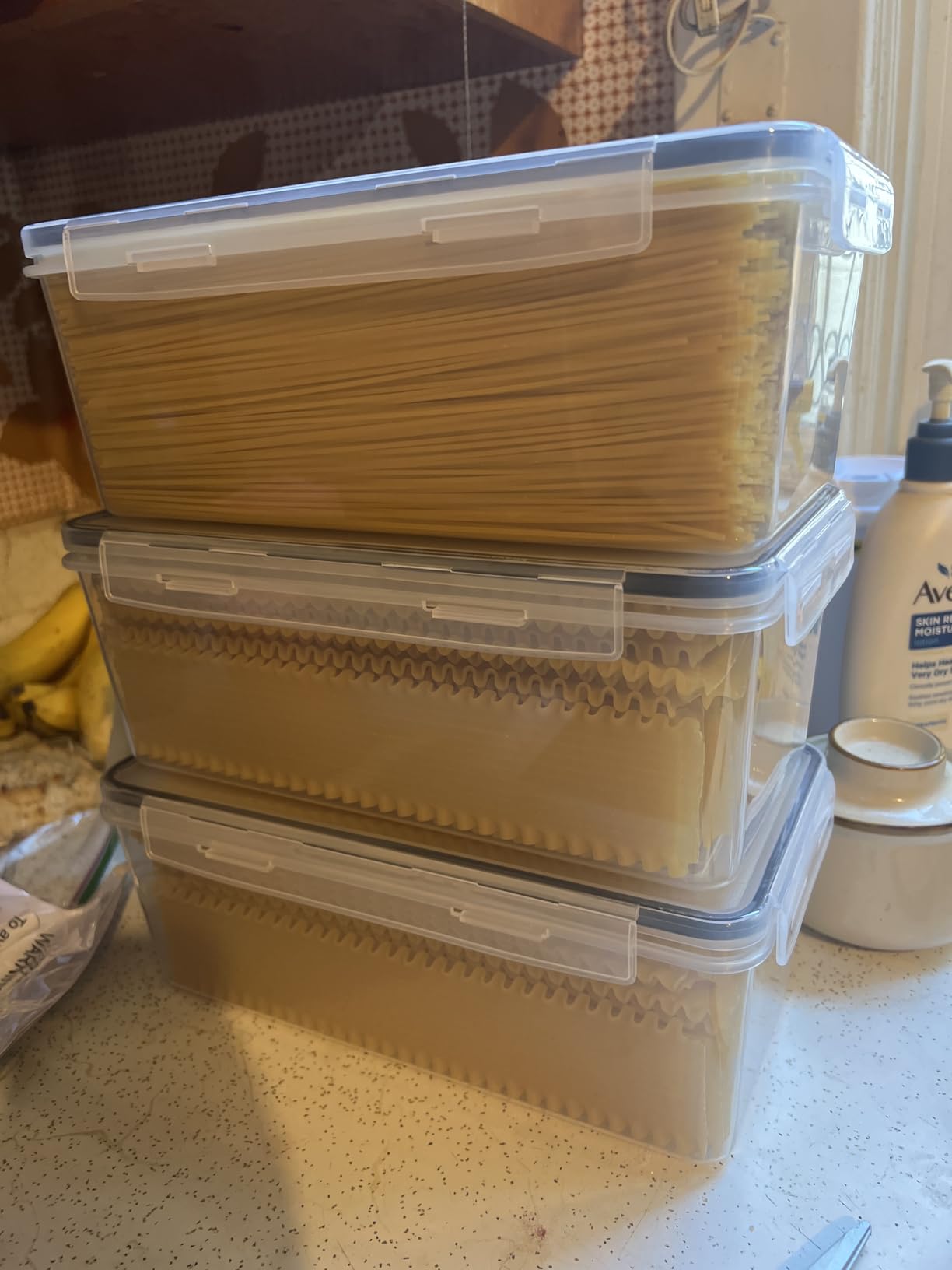 Vtopmart Pasta Storage Containers, 4 Pack, 3.2L Airtight Canisters customer photo 1