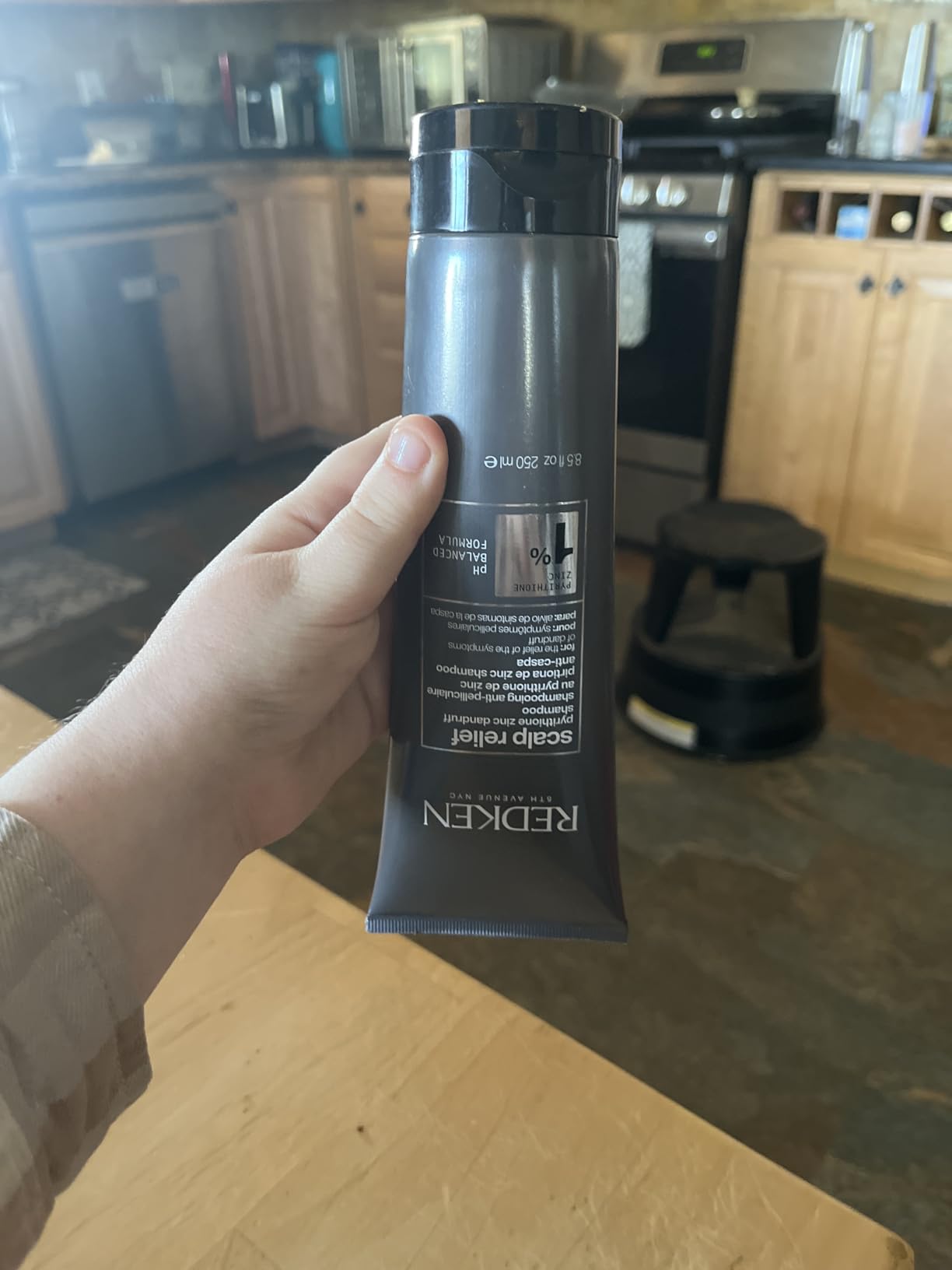 Redken Scalp Relief Dandruff Control Shampoo – Soothes Scalp customer photo 1