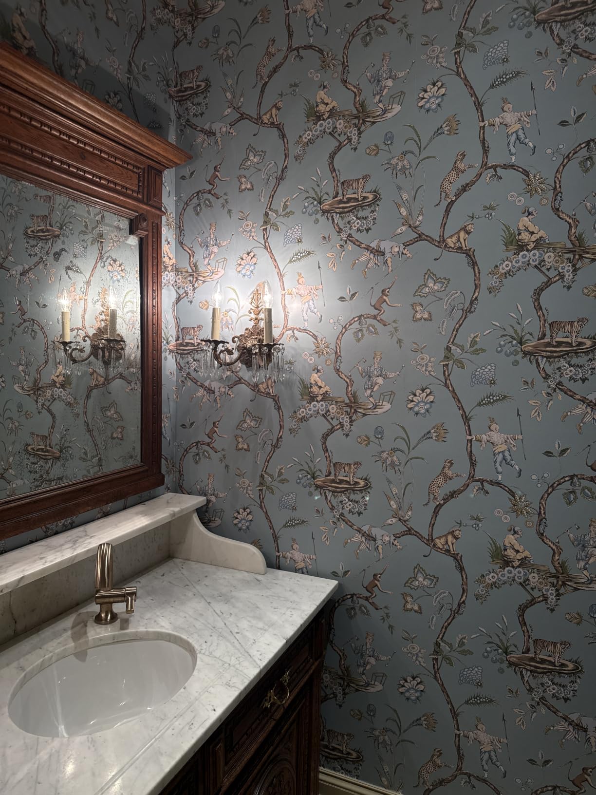NuWallpaper x Scalamandre Multicolor White Chinoise Exotique Peel and Stick Wallpaper, Removable Wallpaper, 20.87 in x 18 ft customer photo 1