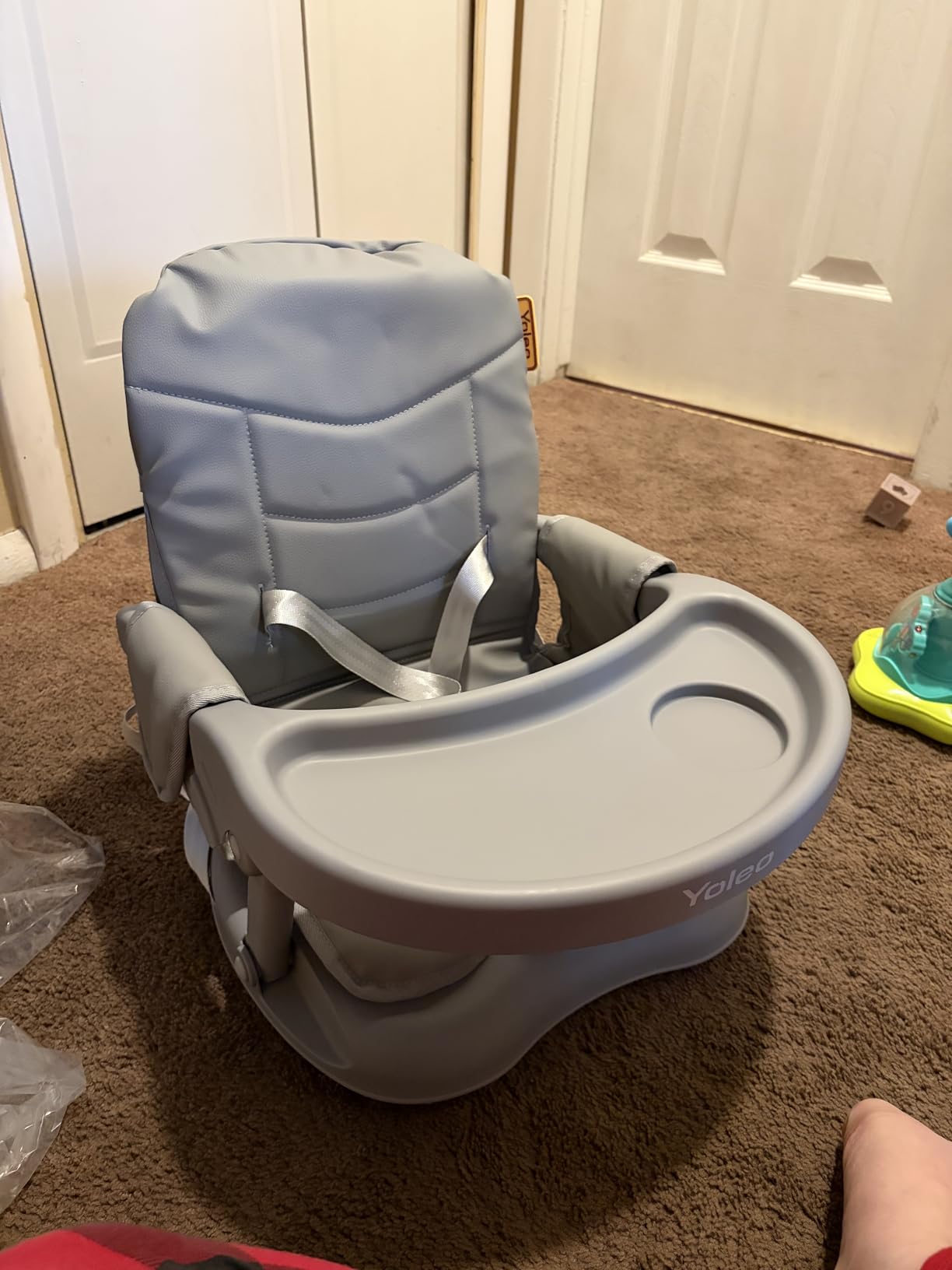 YOLEO Baby High Chair Booster Seat for Dining Table, Foldable High Chairs with Adjustable Heights, Travel Booster Seat with Removable Tray customer photo 1