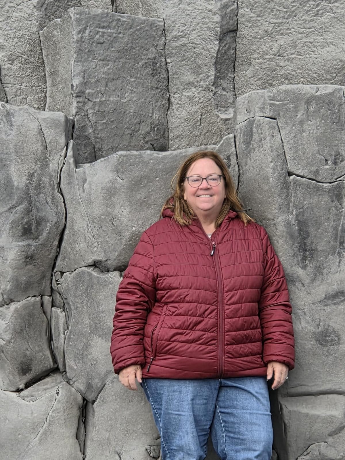 Outdoor Ventures Women's Packable Lightweight Full-Zip Puffer Jacket with Hood Quilted Winter Coat customer photo 2