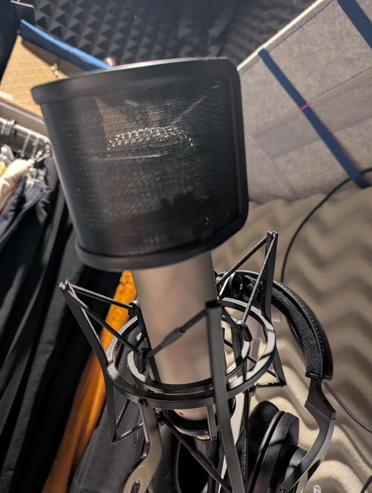 FIFINE U1 Mic Pop Filter Screen with Metal Mesh for Streaming Podcast customer photo 1