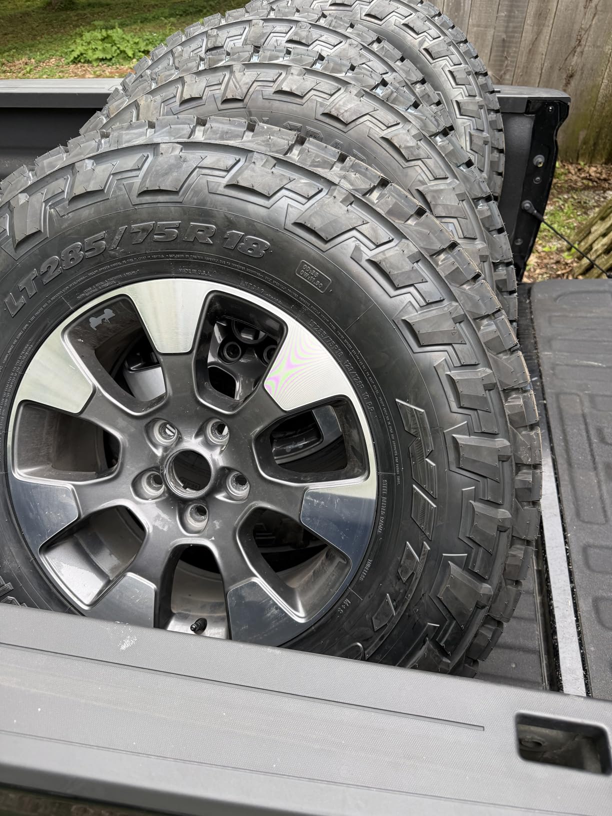 NITTO 33x12.50R20LT 119R F/12 NITTO RECON GRAPPLER A/T customer photo 1