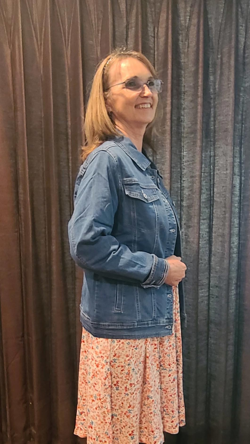 luvamia Women's Basic Button Down Stretch Fitted Long Sleeves Denim Jean Jacket customer photo 2