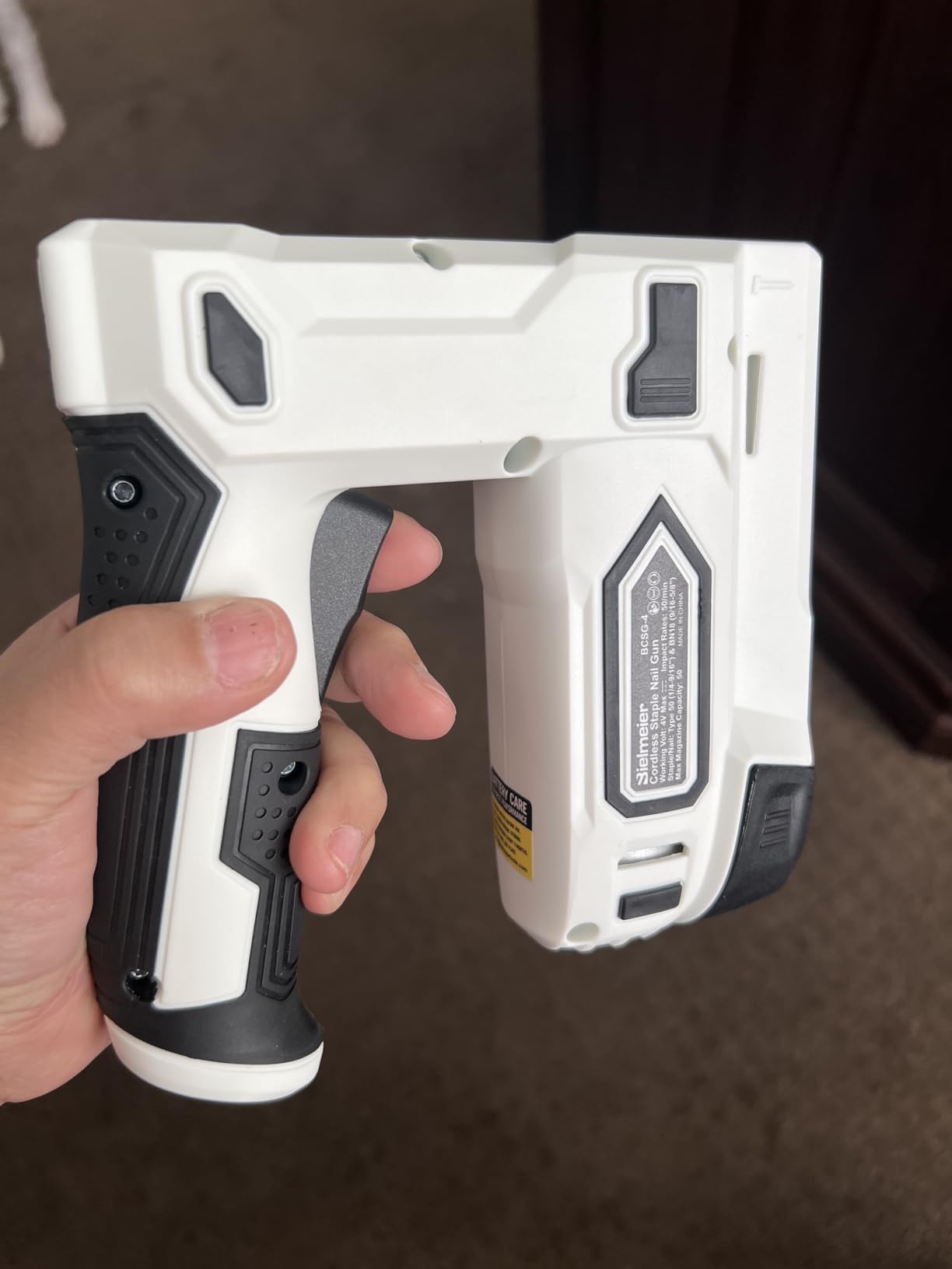 Bielmeier 2-in-1 Cordless T50 Staple Gun & Brad Nailer, 4V Battery Powered customer photo 1