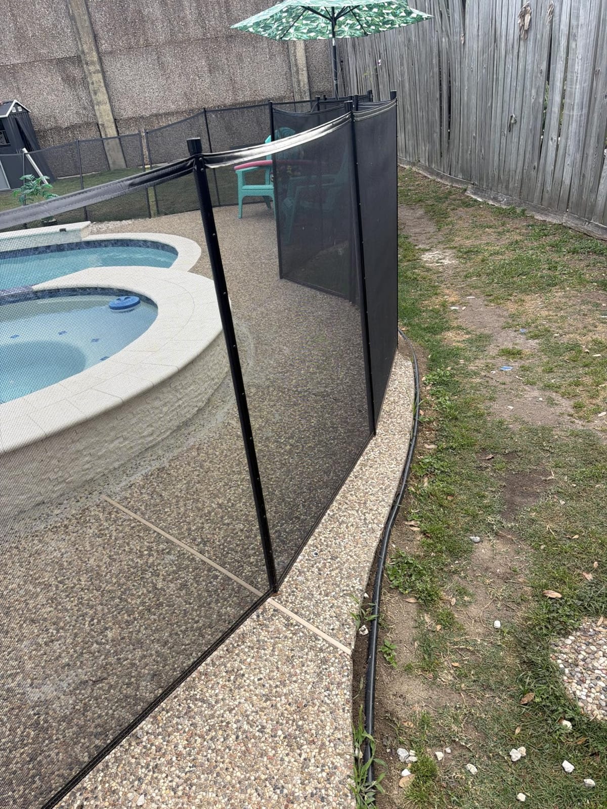 VINGLI Pool Fence 4Ft x 72Ft, Swimming Safety Fencing for Inground Pools customer photo 1
